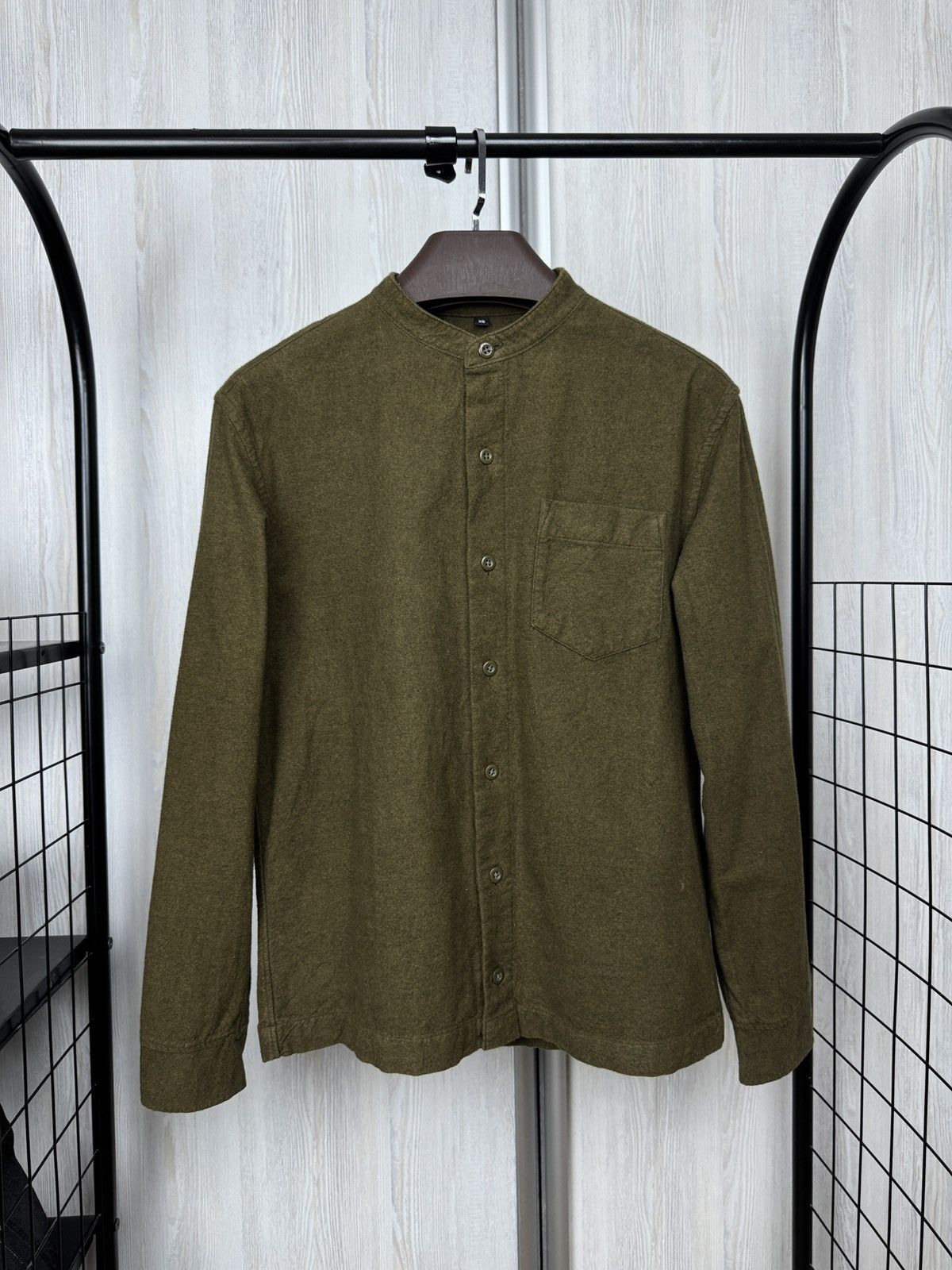 Japanese Brand Muji Khaki Green collarless long sleeve pocket shirt Size US XS / EU 42 / 0 - 1 Thumbnail