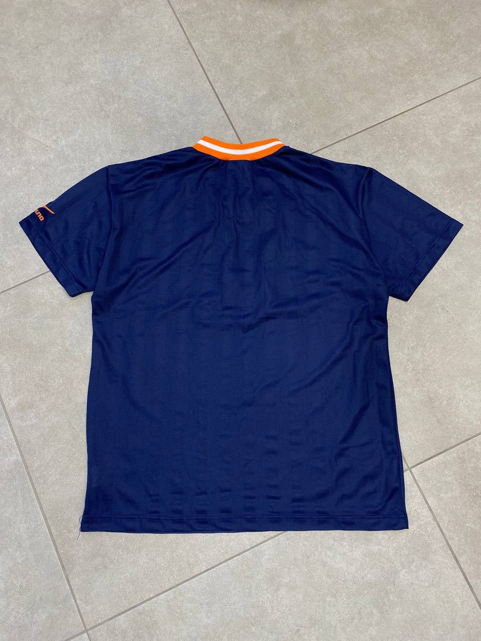 Mizuno Vintage Mizuno 90s Big Logo V-Neck Jersey T-Shirt Size US M / EU 48-50 / 2 - 3 Thumbnail