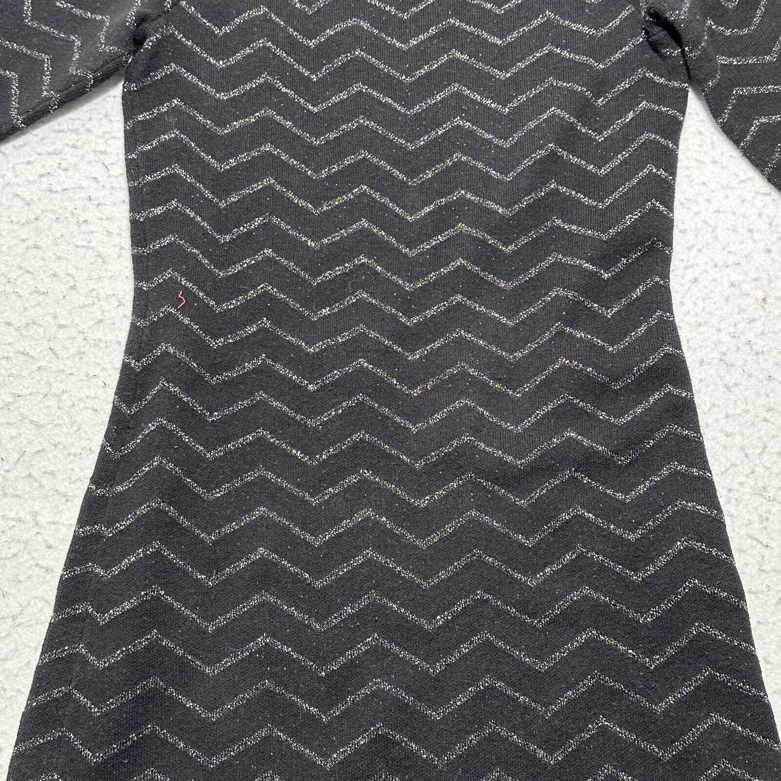 White House Black Market White House Black Market XS Mock Neck Glitter Zig Zag Dress Size XS / US 0-2 / IT 36-38 - 7 Thumbnail