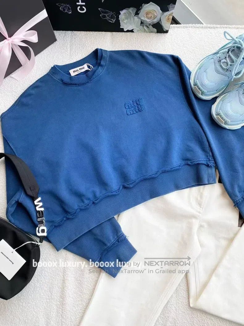 Miu Miu Miu Miu Size S Letter round neck pullover long sleeve sweat Size S / US 4 / IT 40 - 1 Thumbnail