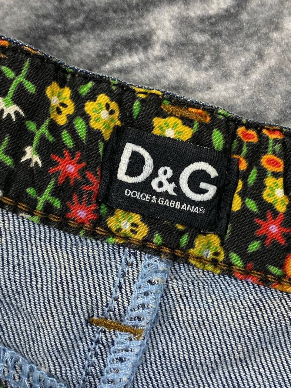 Dolce & Gabbana Vintage Dolce Gabbana Denim Mini Skirt Women Size 26/40 Blue Size 26" / US 2 / IT 38 - 7 Thumbnail