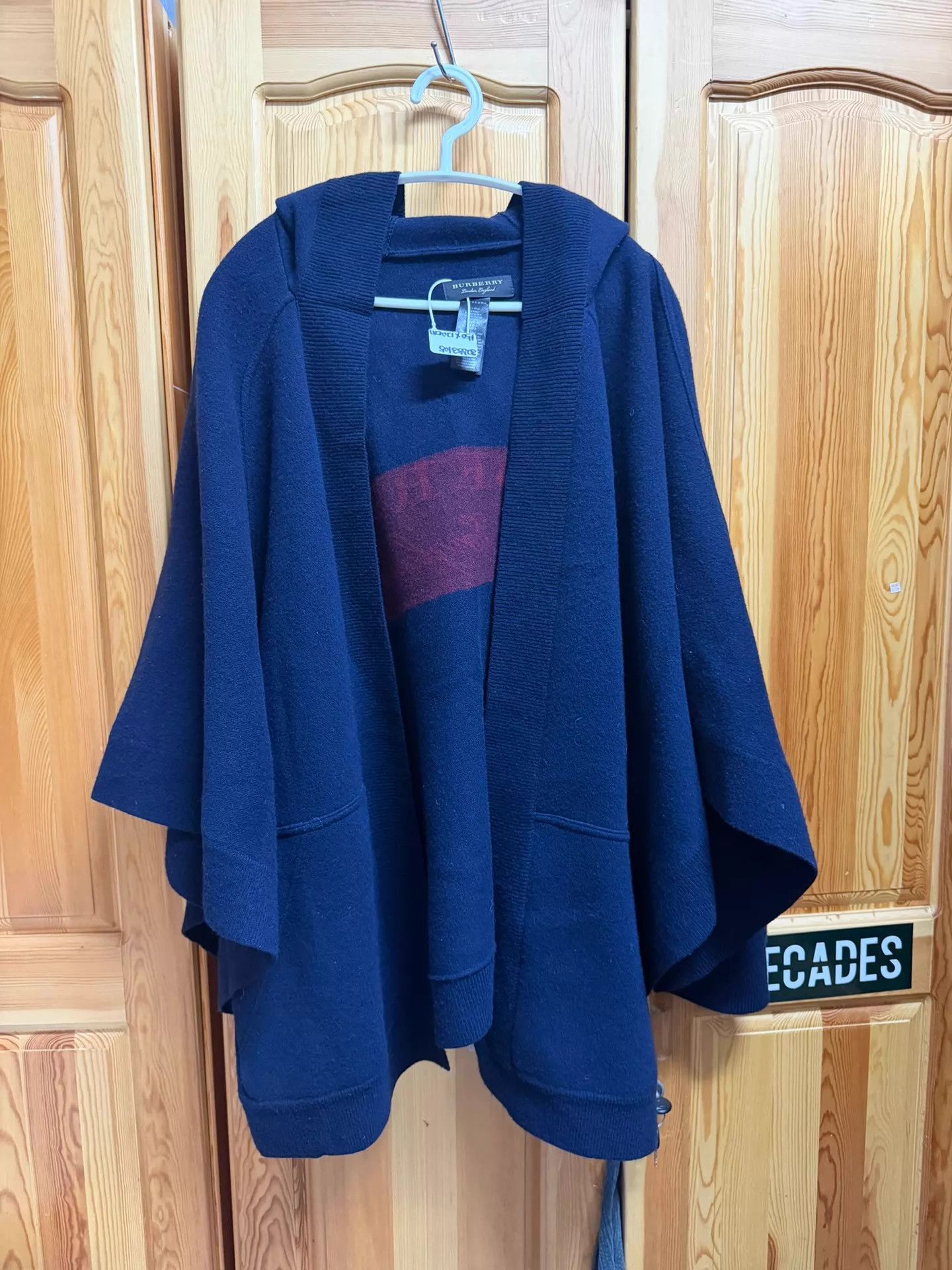 Burberry Burberry Authentic European Cloak Size ONE SIZE - 1 Thumbnail
