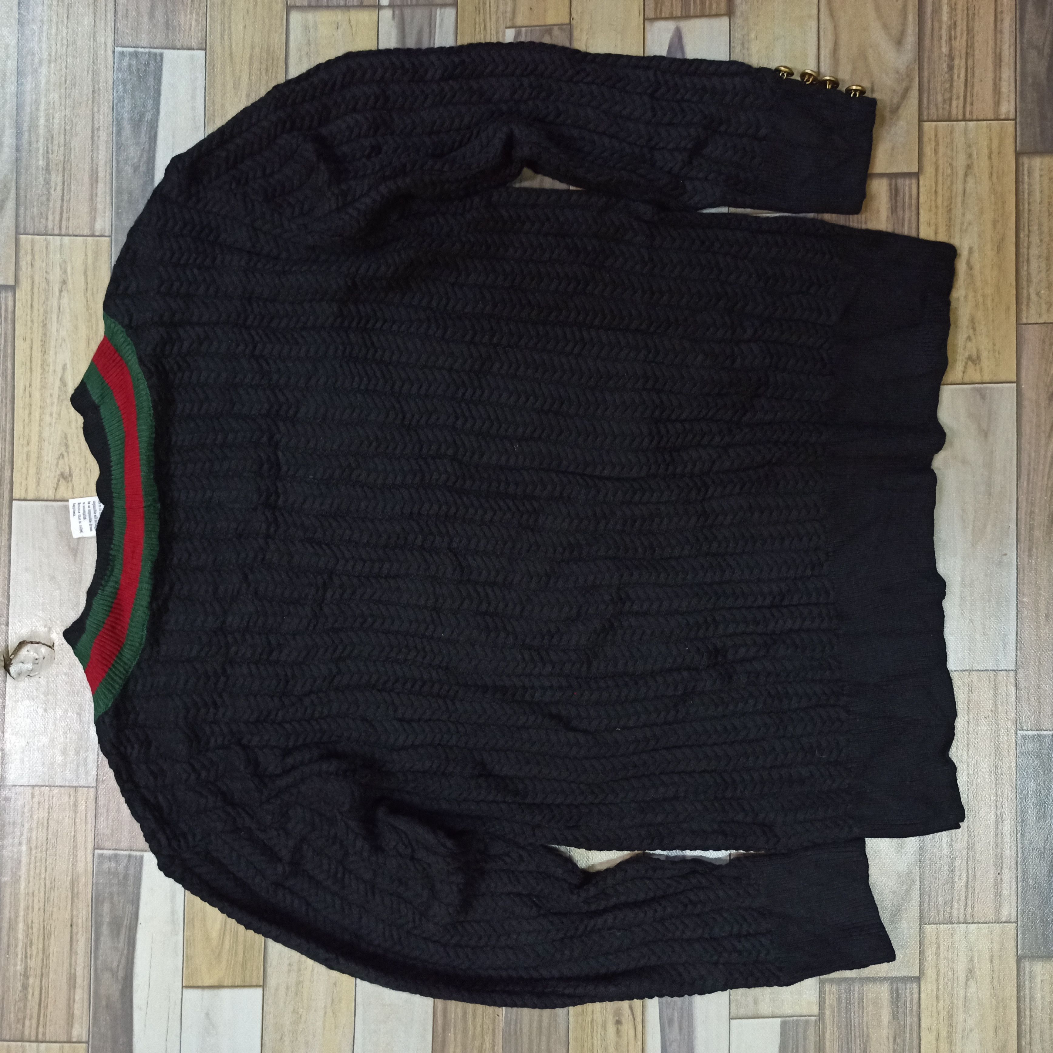 Aran Isles Knitwear Japanese Double Standard Knitwear V-neck Style Gucci Size US M / EU 48-50 / 2 - 5 Thumbnail