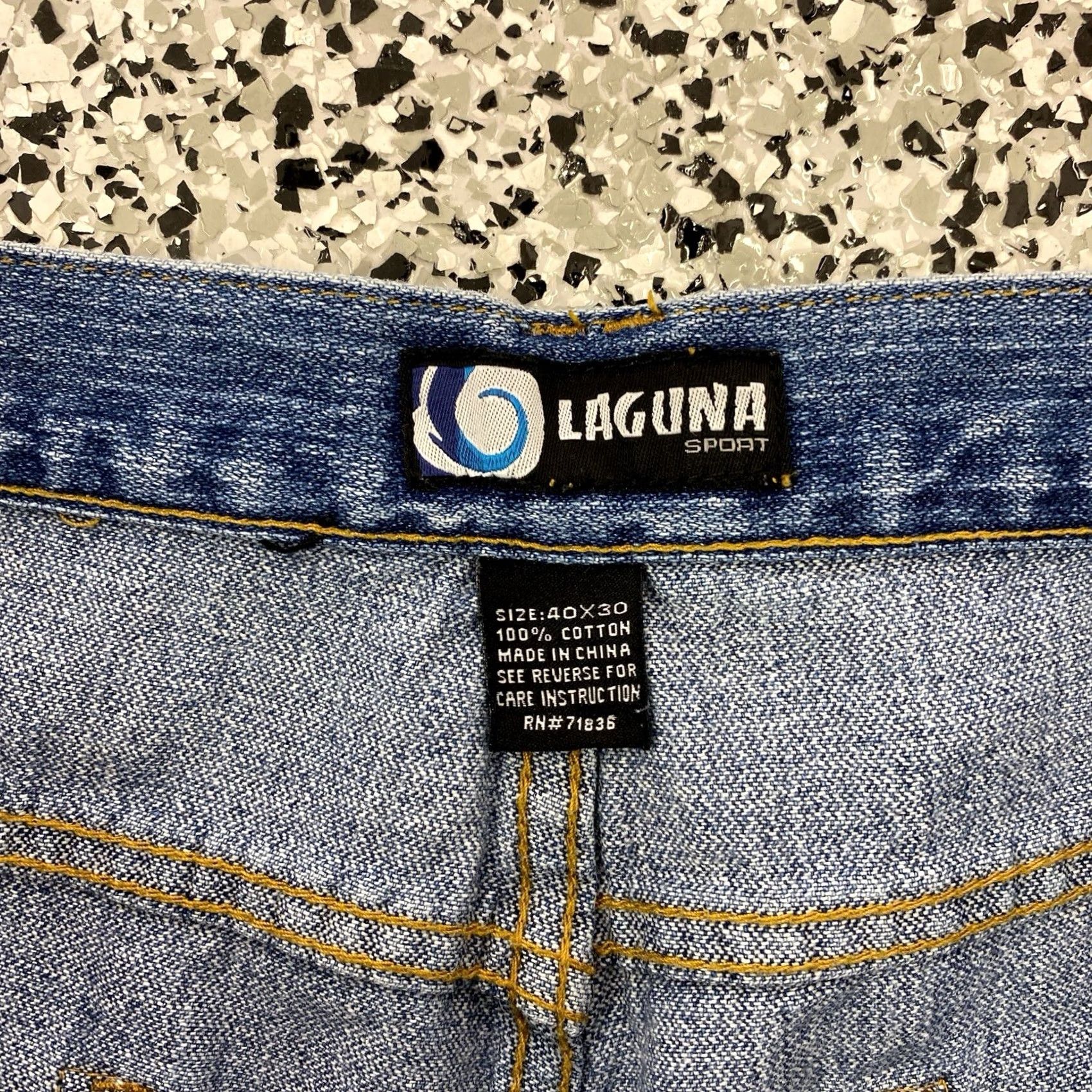 Vintage VINTAGE Laguna Sport Jeans Men's 37X30 Blue Denim Wide Leg Factory Fades Jeans Mens Blue 90s Hip Hop Casual Workwear Wide Leg Size US 37 - 3 Thumbnail