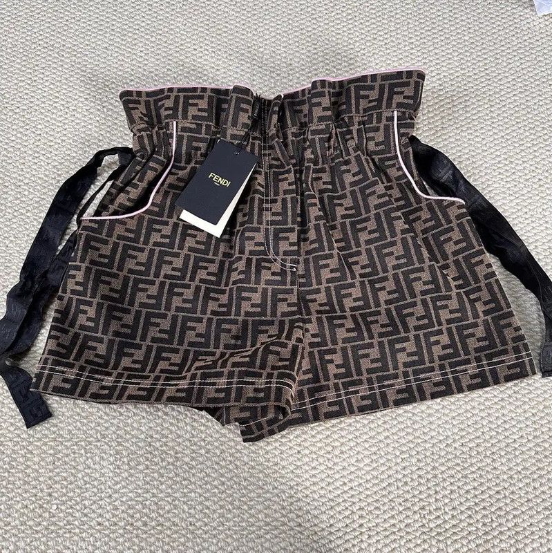 Fendi Fendi Brown Denim Shorts for Women 0089 Size 28" / US 6 / IT 42 - 1 Thumbnail