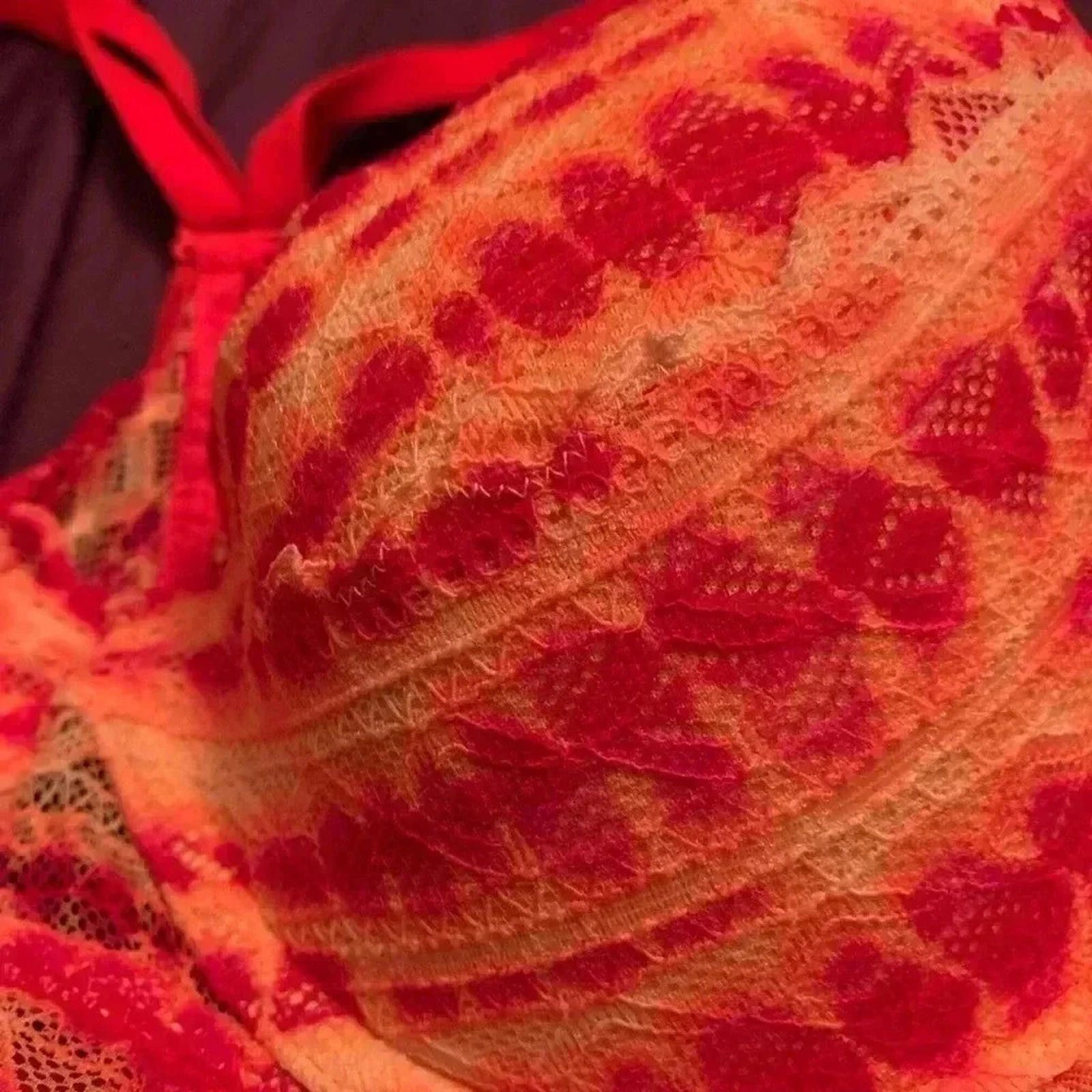 Designer Victoria’s Secret pink bra Size ONE SIZE - 3 Thumbnail