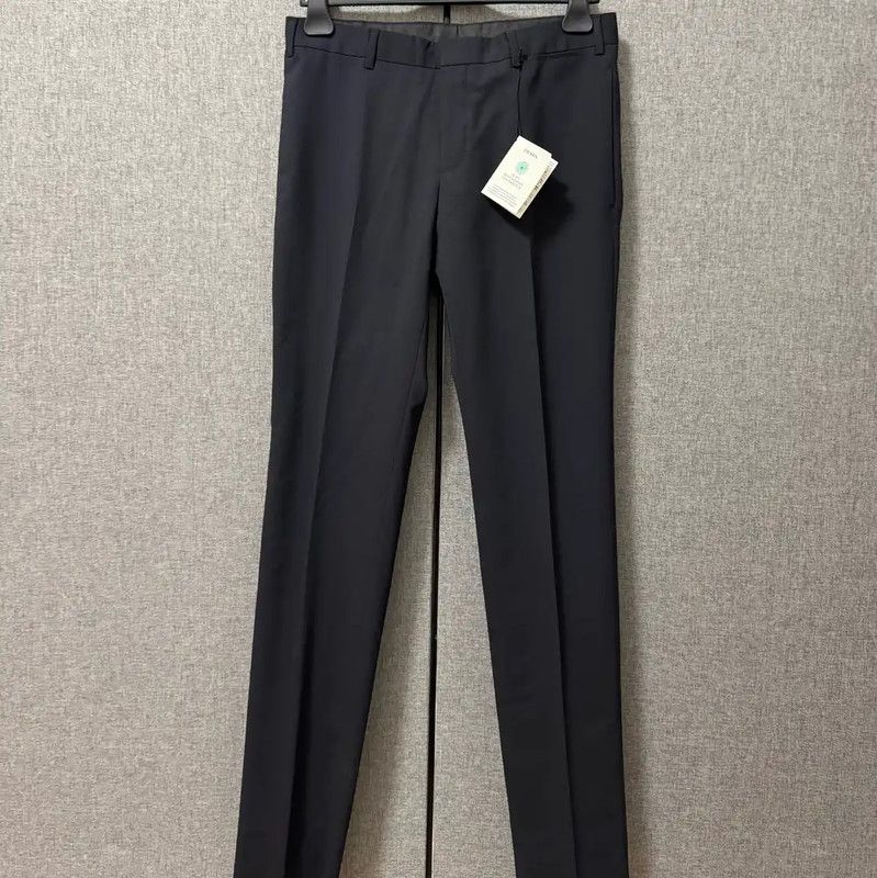 Miu Miu Miu Miu Black Wool Casual Pants for Men 0089 Size US 32 / EU 48 - 1 Thumbnail