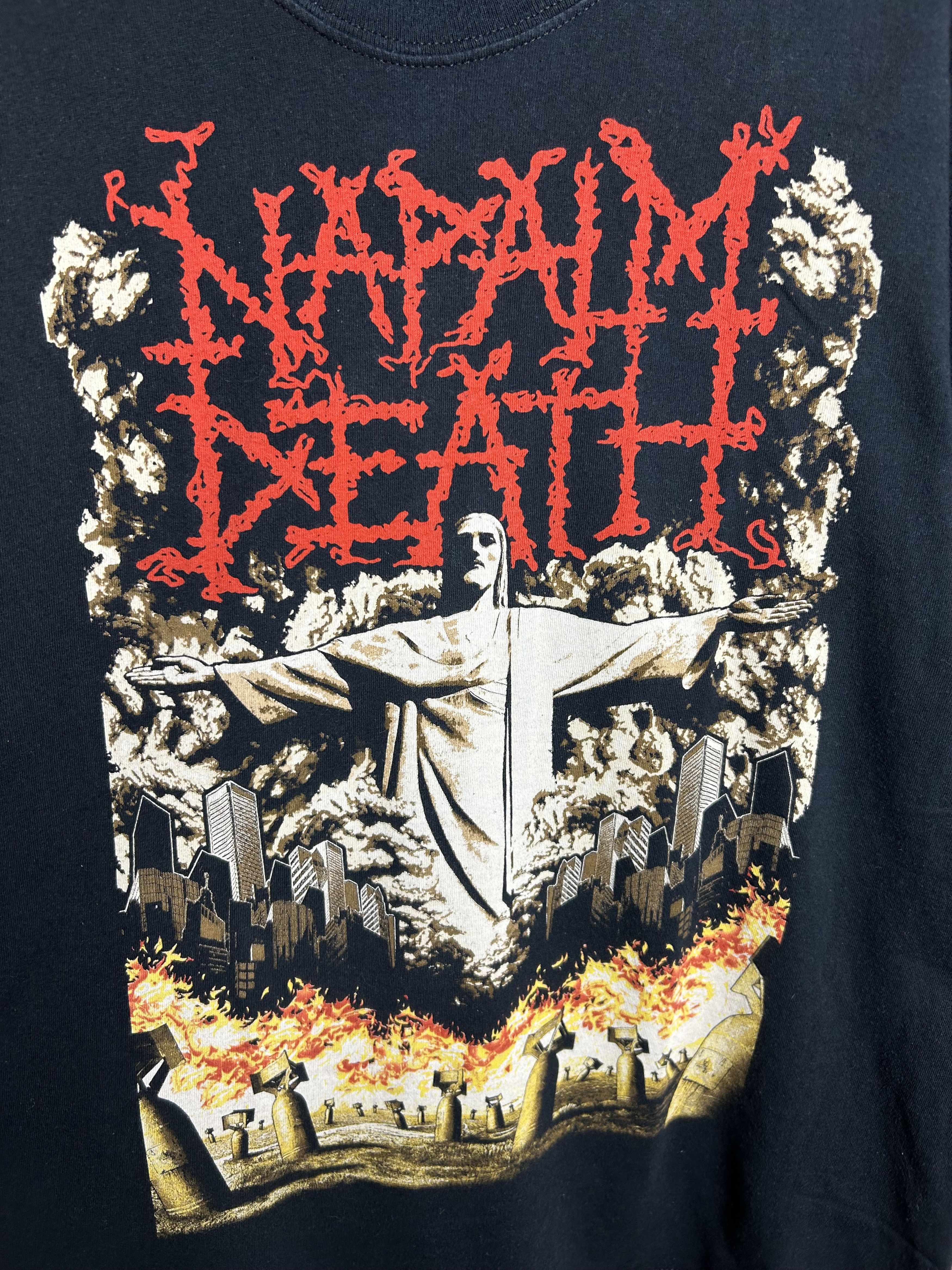 Band Tees Vintage 2000s Napalm Death Rock Band T-shirt Size US L / EU 52-54 / 3 - 3 Thumbnail