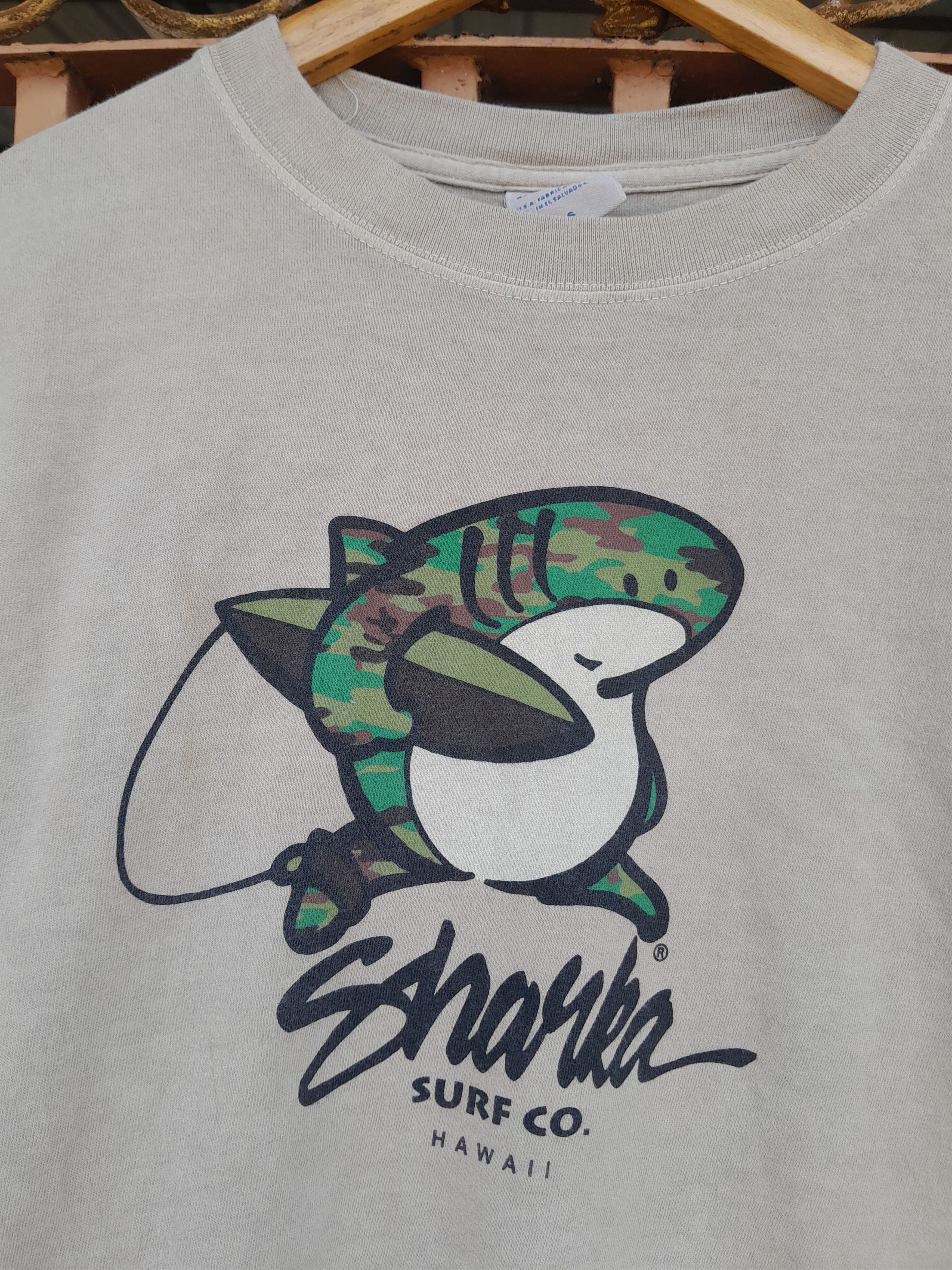 Vintage Crazy hawai shark Size US S / EU 44-46 / 1 - 3 Thumbnail