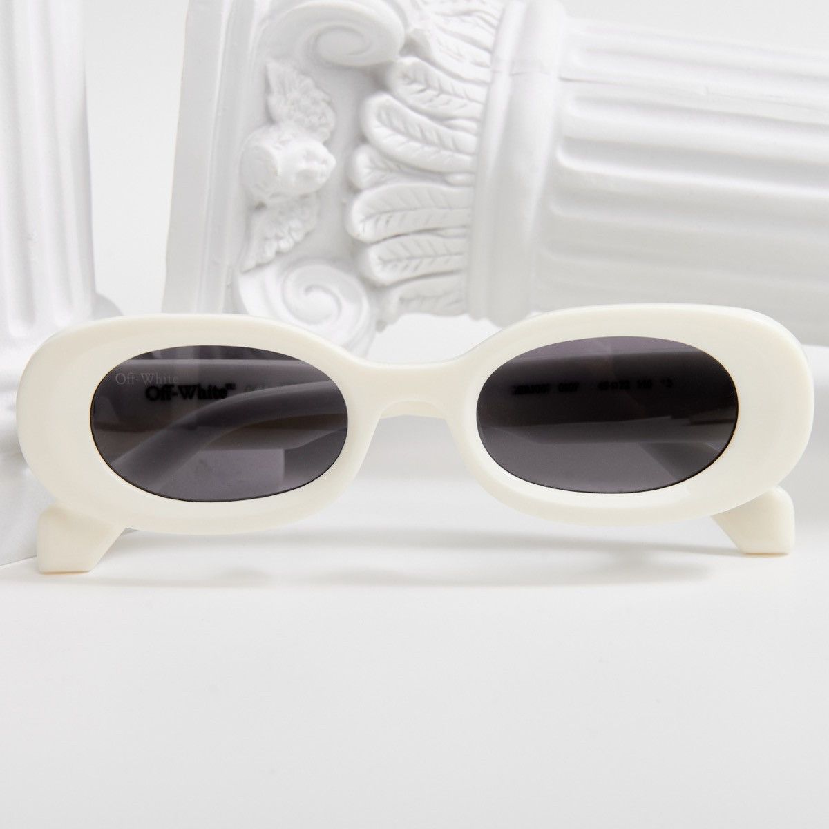 Off-White OFF WHITE AMALFI WHITE SUNGLASSES Size ONE SIZE - 6 Thumbnail
