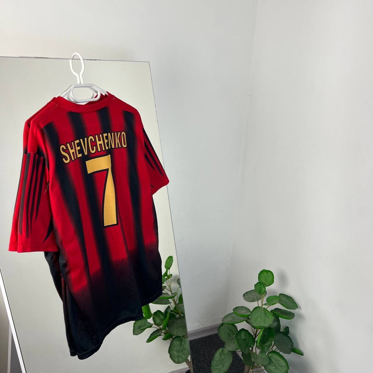 Vintage Milan Shevchenko Vintage Home Football T-shirt Opel Jersey Size US XL / EU 56 / 4 - 1 Thumbnail
