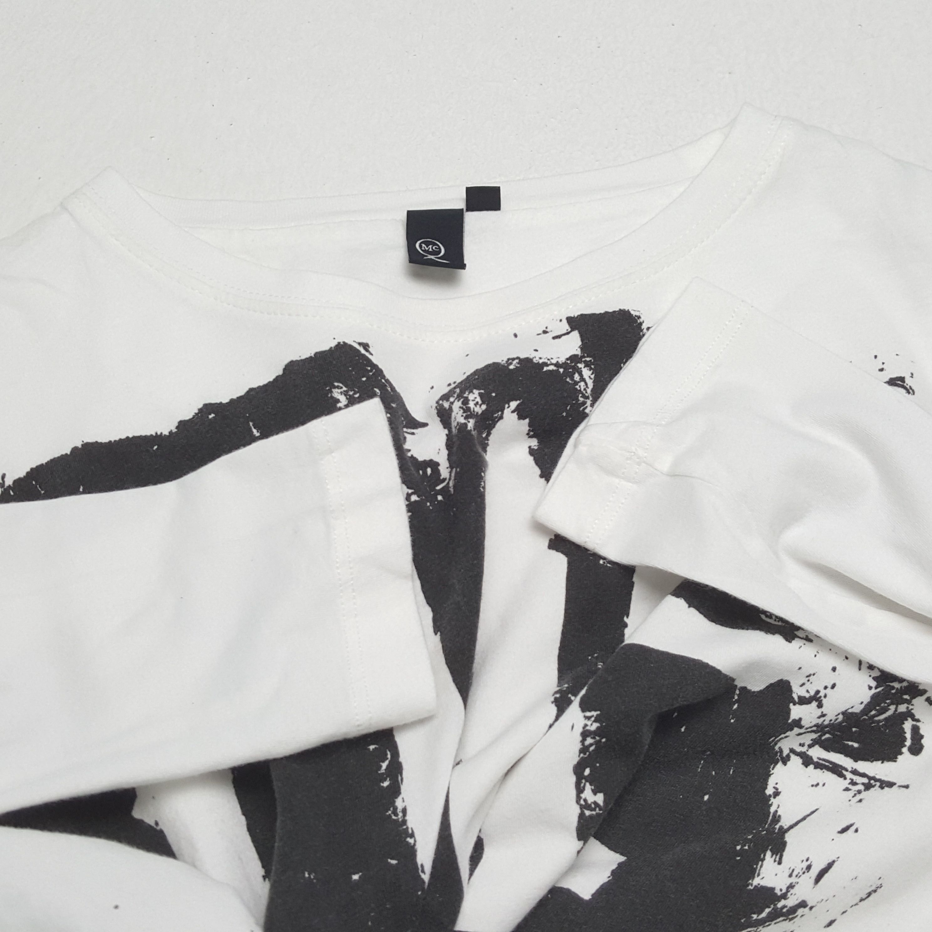 Alexander McQueen × MCQ × Vintage MC QUEENS Alexander McQueen Fashion Style Long Sleeve Tshirt Size US S / EU 44-46 / 1 - 8 Thumbnail