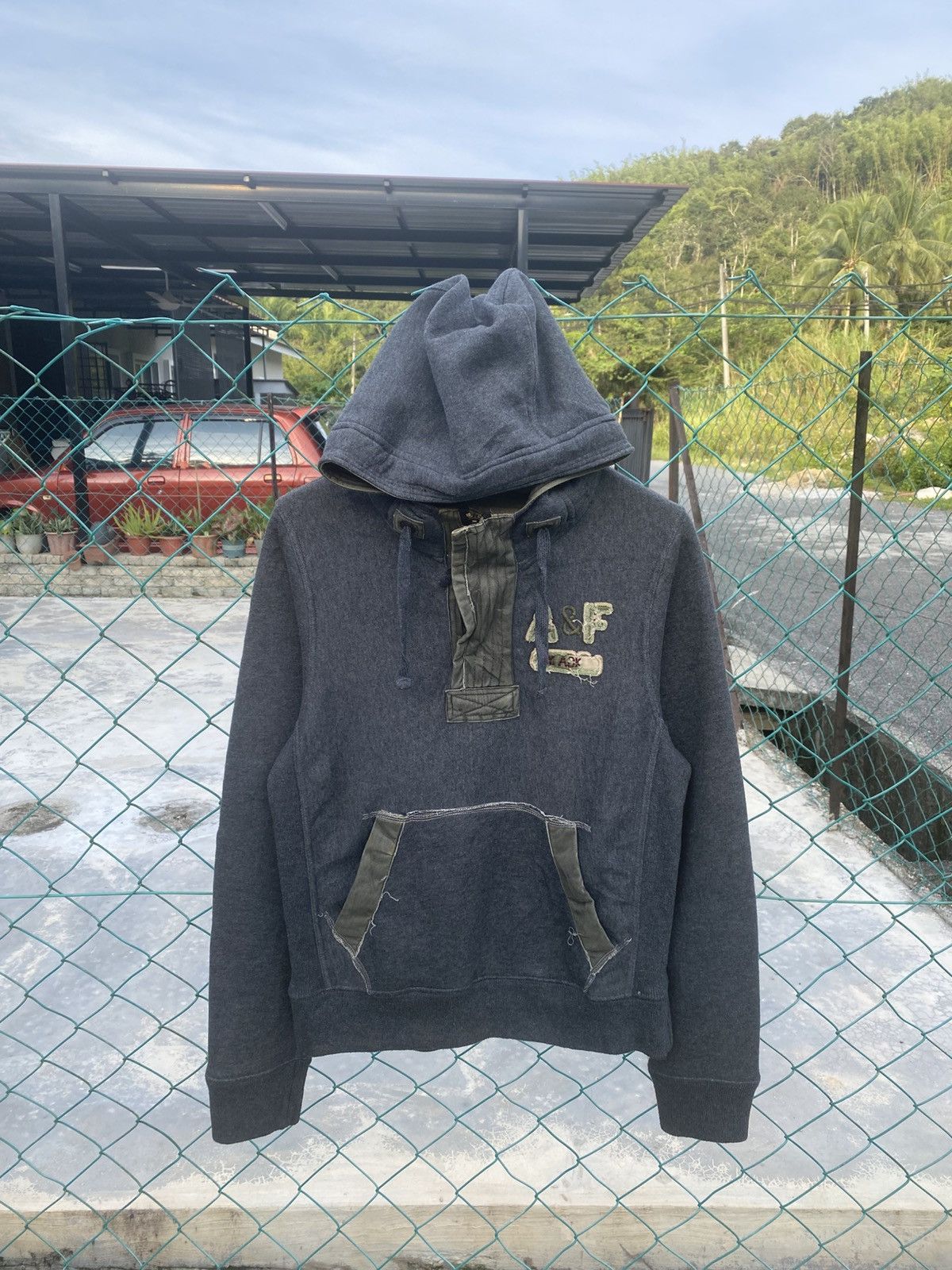 Abercrombie & Fitch Abercrombie & Fitch pullover hoodie Size US M / EU 48-50 / 2 - 1 Thumbnail
