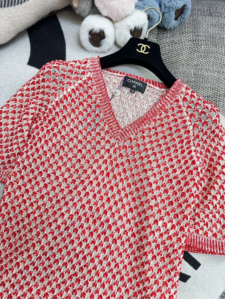 Chanel Chanel 17p red cloak knitted short-sleeved V-neck Size XS / US 0-2 / IT 36-38 - 8 Thumbnail