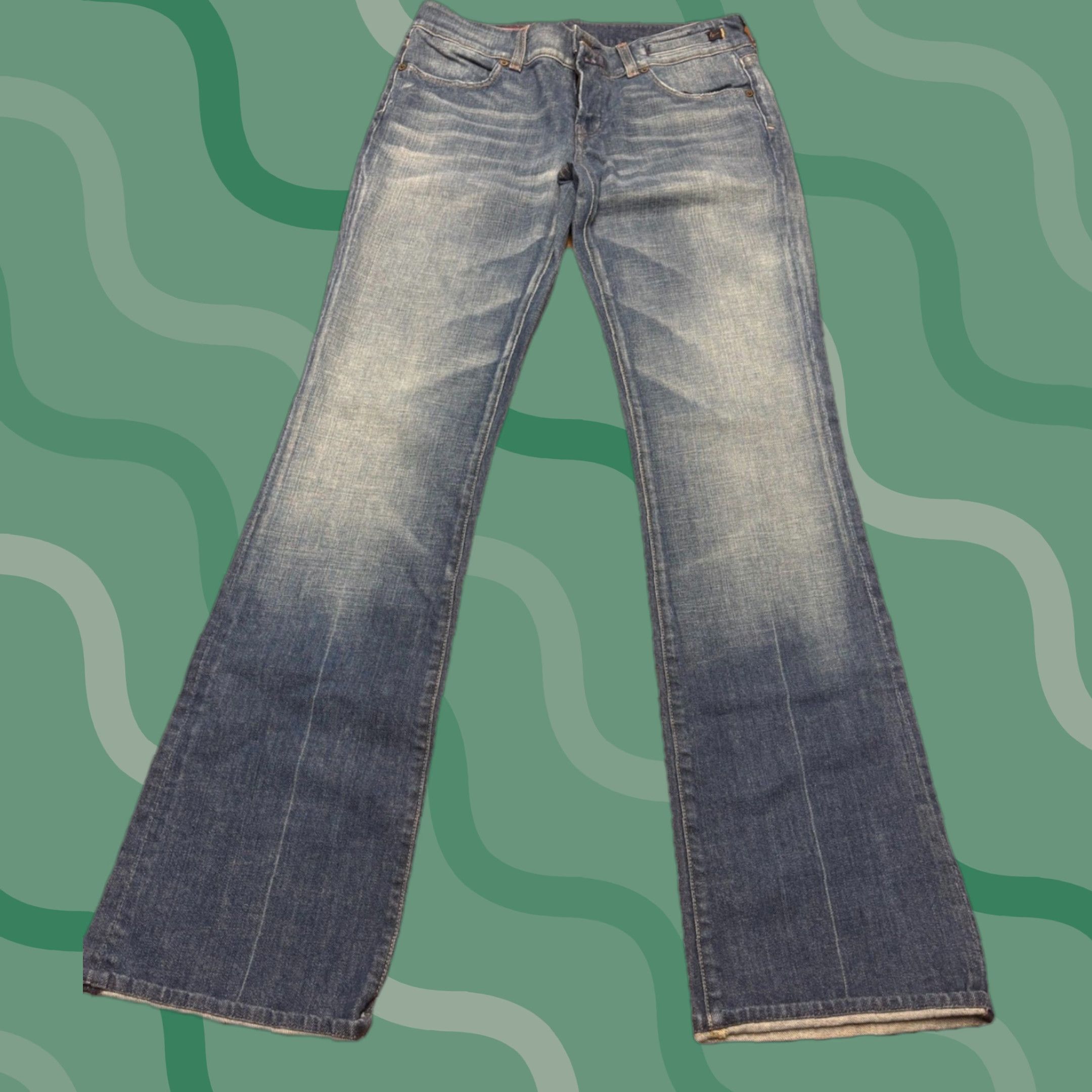 Citizens Of Humanity Citizens of Humanity Jeans Traveler Stretch Double Fly Button Size 31 Women Boots Cut Light Blue Denim Inseam 31 Regular Fit 31 Waist 31 Size 24" / US 00 / IT 34 - 1 Thumbnail