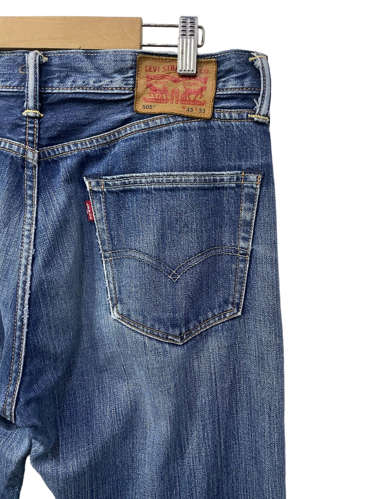 Levi's × Vintage Vintage Levis 505 Distressed Blue Wash Jeans Size US 33 - 11 Thumbnail