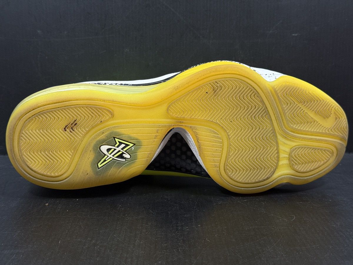 Nike NIKE AIR PENNY V HIGHLIGHTER YELLOW SIZE 11 Size US 11 / EU 44 - 12 Thumbnail