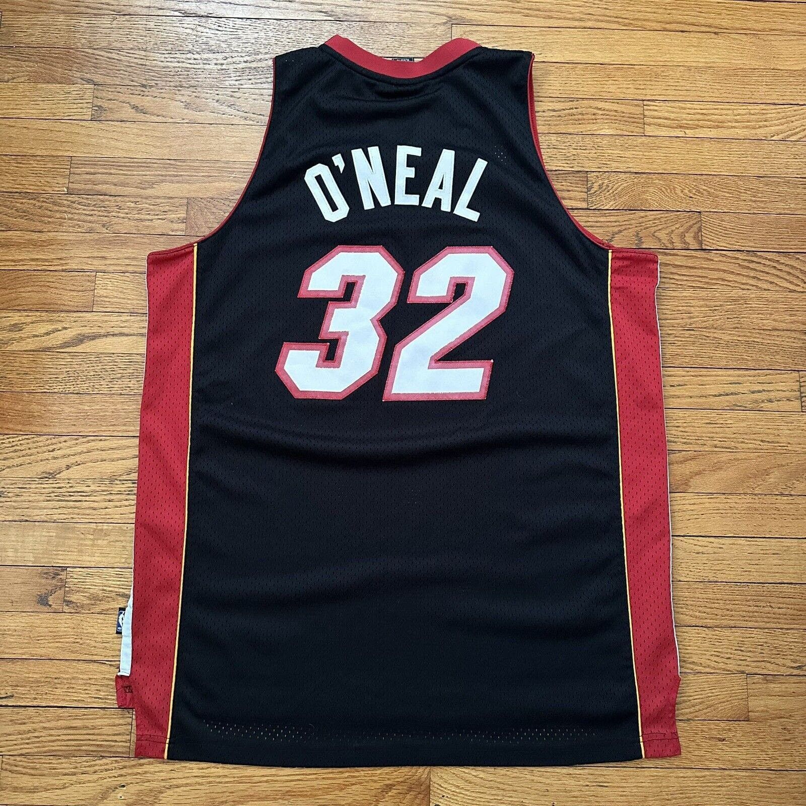 NBA × Reebok Vintage Reebok Shaquille O Neal Miami Heat Basketball Jersey Size US XL / EU 56 / 4 - 4 Thumbnail