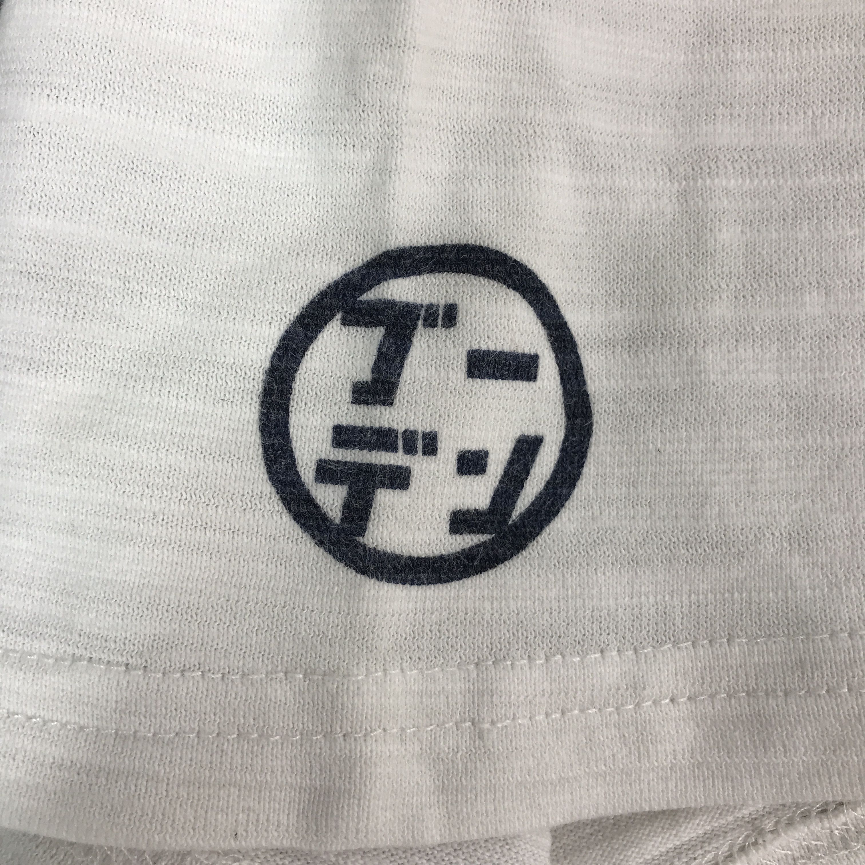 Japanese Brand Japanese word wear Pig design t-shirt Size US L / EU 52-54 / 3 - 11 Thumbnail