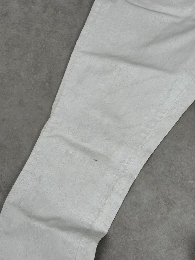 Maison Margiela 2012 Maison Margiela H&P White Cracked Painted Slim Jeans Size US 32 / EU 48 - 9 Thumbnail