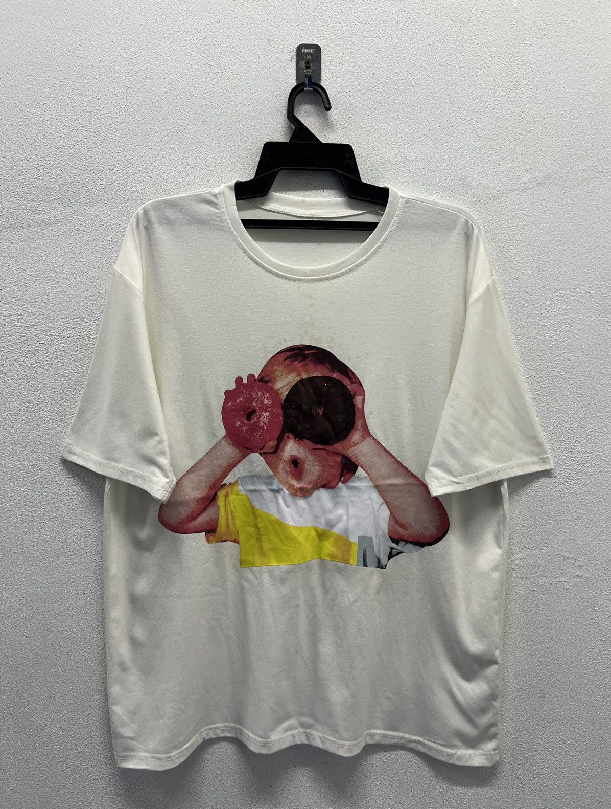 VINTAGE ADLV DONUT BOY WHITE SHIRT