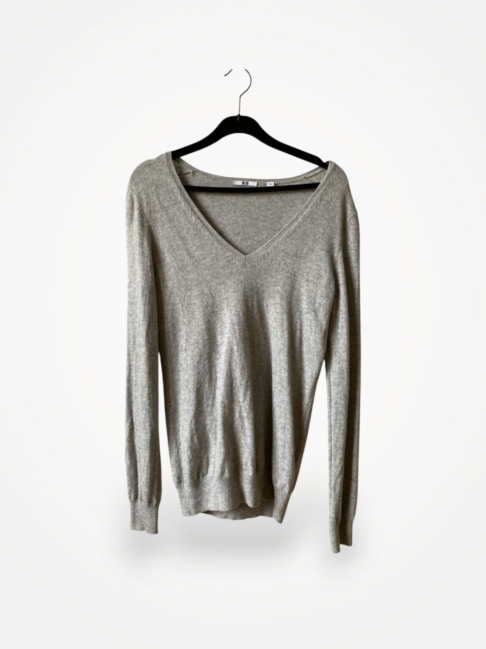 Uniqlo Uniqlo Sweater Size S / US 4 / IT 40 - 1 Thumbnail