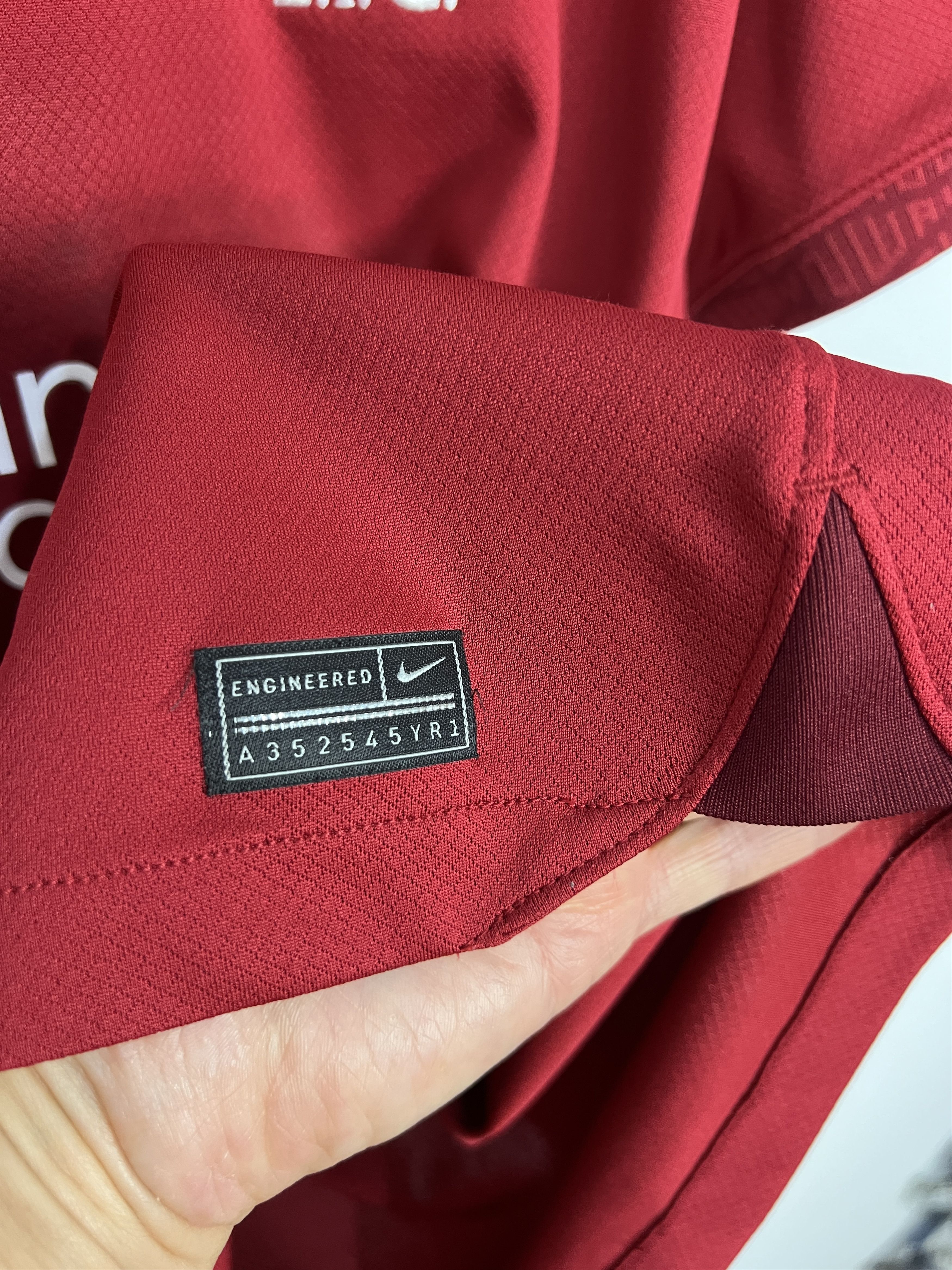 Nike Liverpool Home football shirt 2022 Soccer Nike Jersey Trikot Size US XXL / EU 58 / 5 - 5 Thumbnail