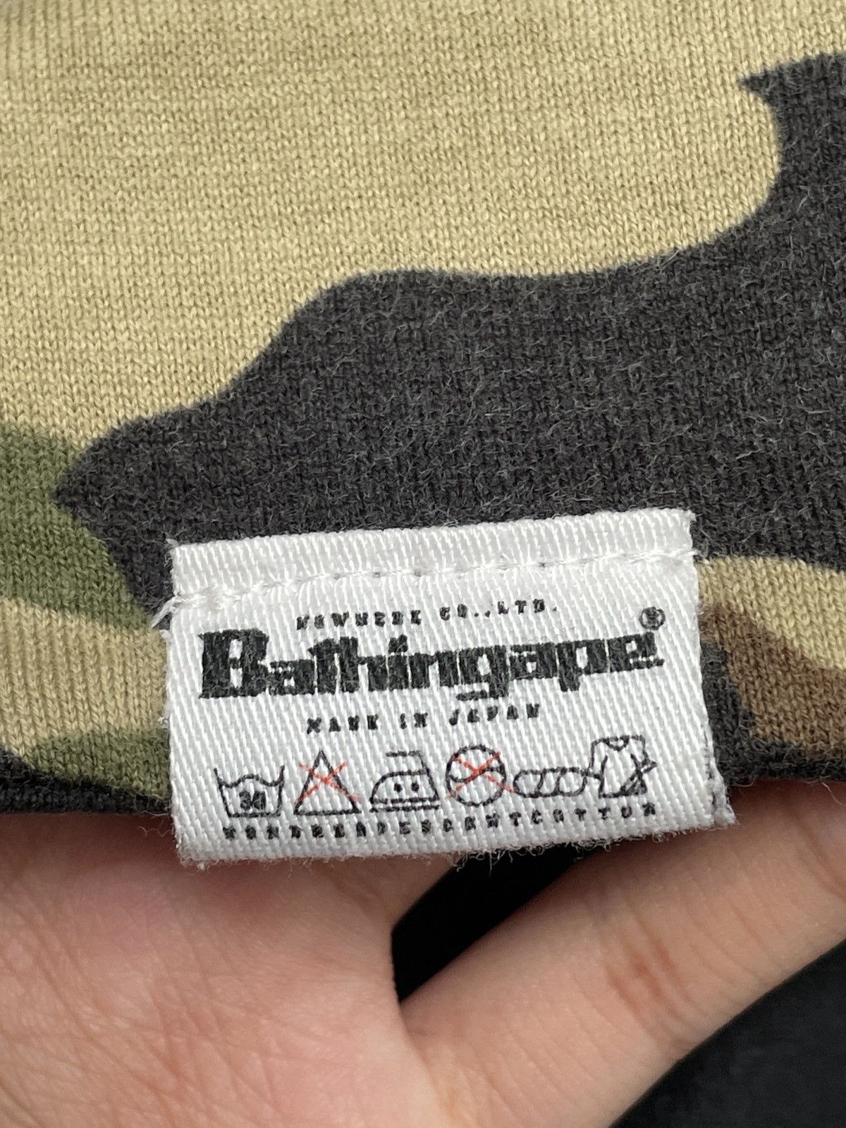 Bape Rare Design Vintage Bathing Apes Reversible T-shirt 2000s Size US L / EU 52-54 / 3 - 13 Thumbnail