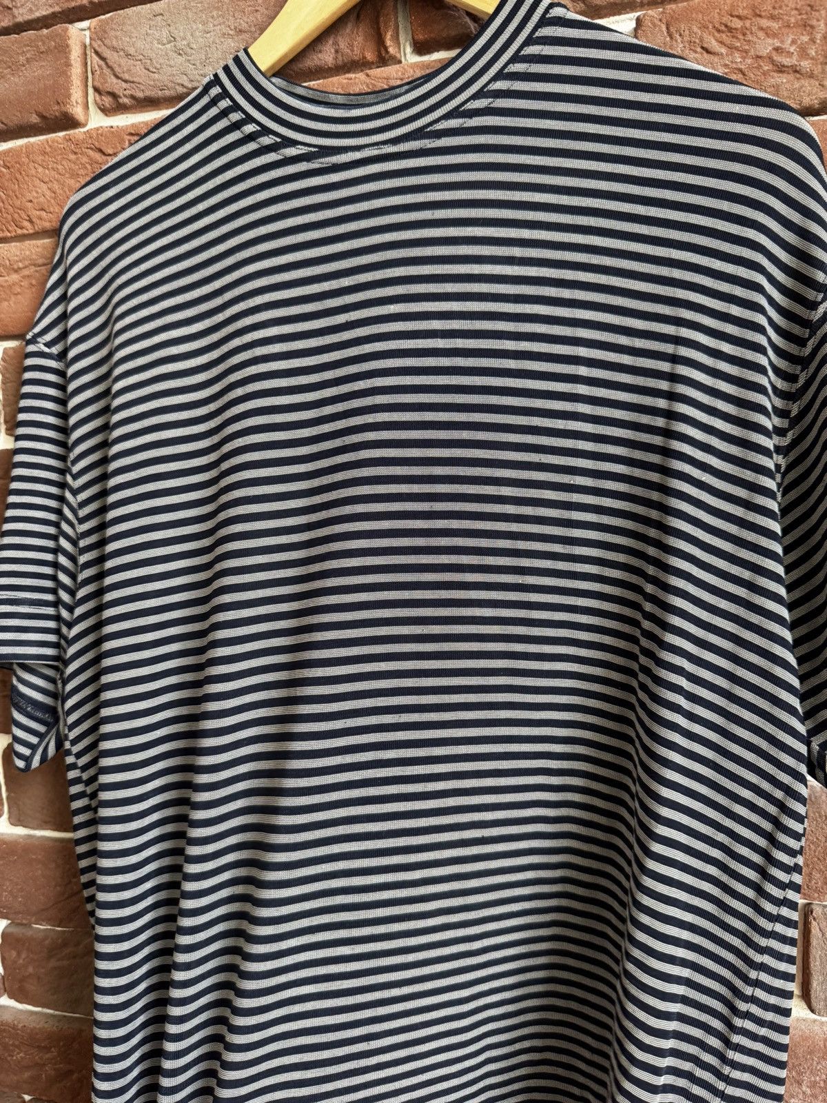 Gianfranco Ferre Vintage 90s Gianfranco Ferré Stripped Tshirt Designer Hype L Size US L / EU 52-54 / 3 - 7 Thumbnail