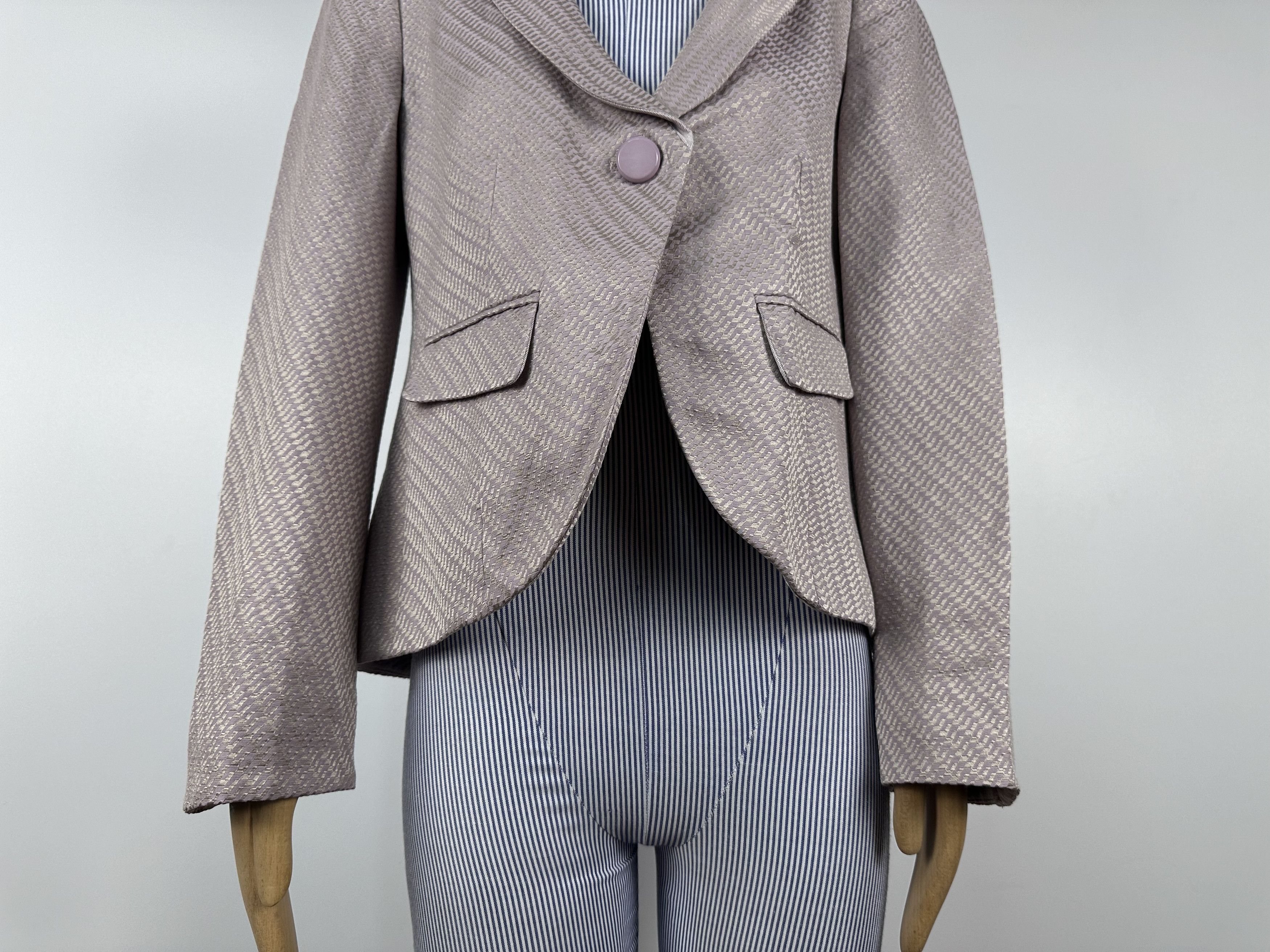Armani × Armani Collezioni Armani Collezioni Women’s Flax Blazer Purple Size 40 Size S / US 4 / IT 40 - 3 Thumbnail