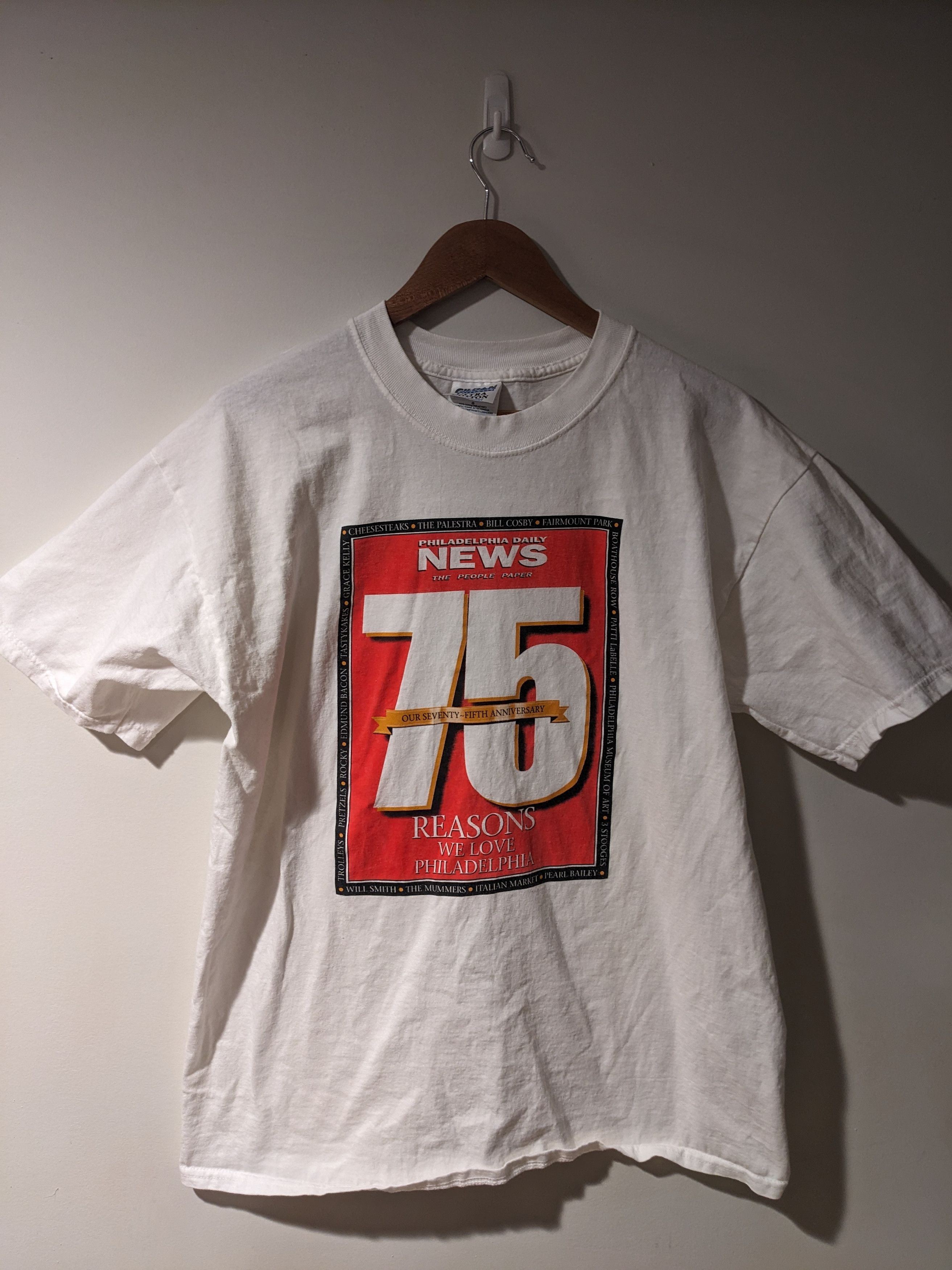 Gildan × Vintage Vintage 2000 Philadelphia Daily News The People T-Shirt Size US L / EU 52-54 / 3 - 1 Thumbnail