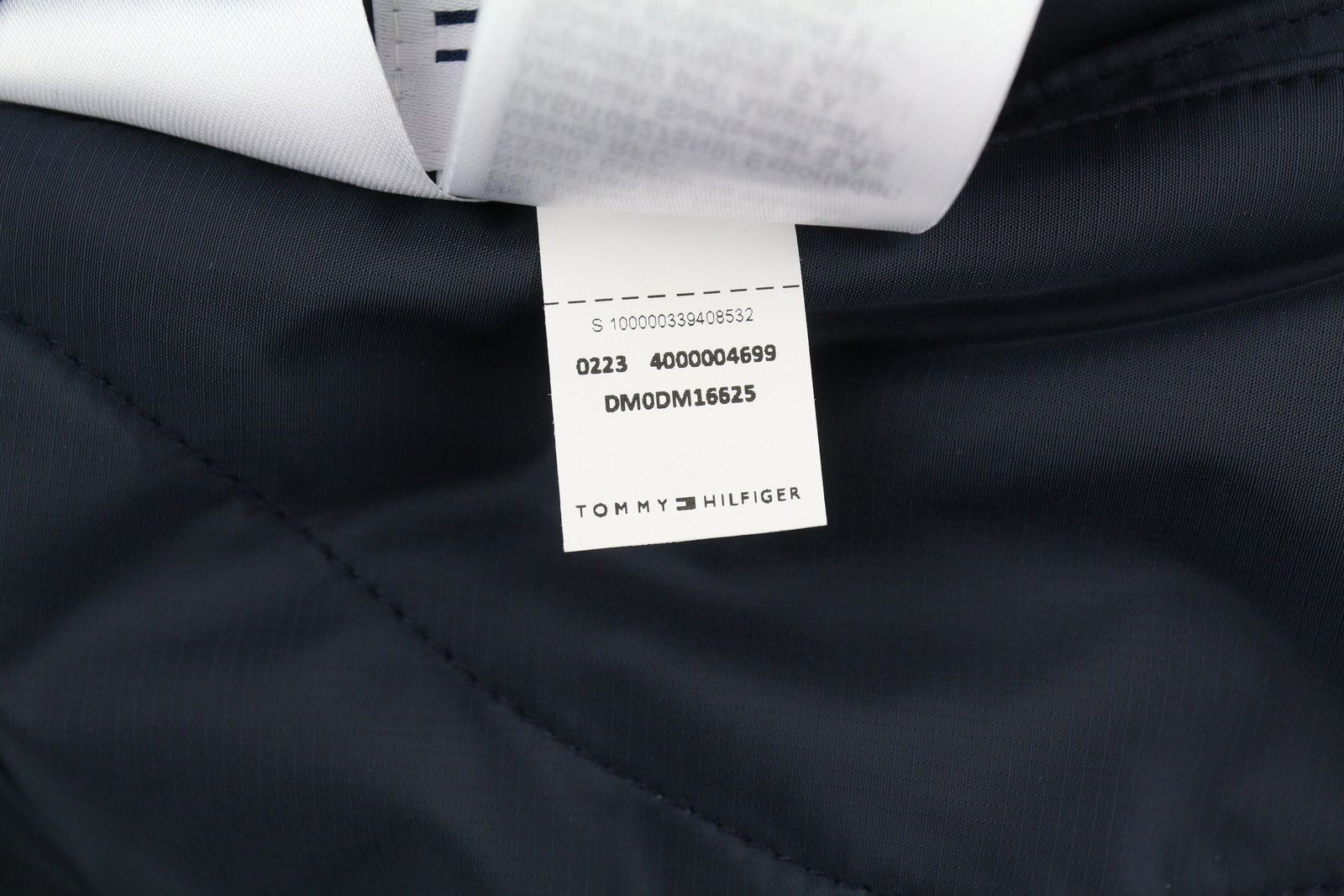 Tommy Hilfiger REVERSIBLE QUILTED M Blue Quilted Hooded Logo Jacket 86389 Size US M / EU 48-50 / 2 - 11 Thumbnail
