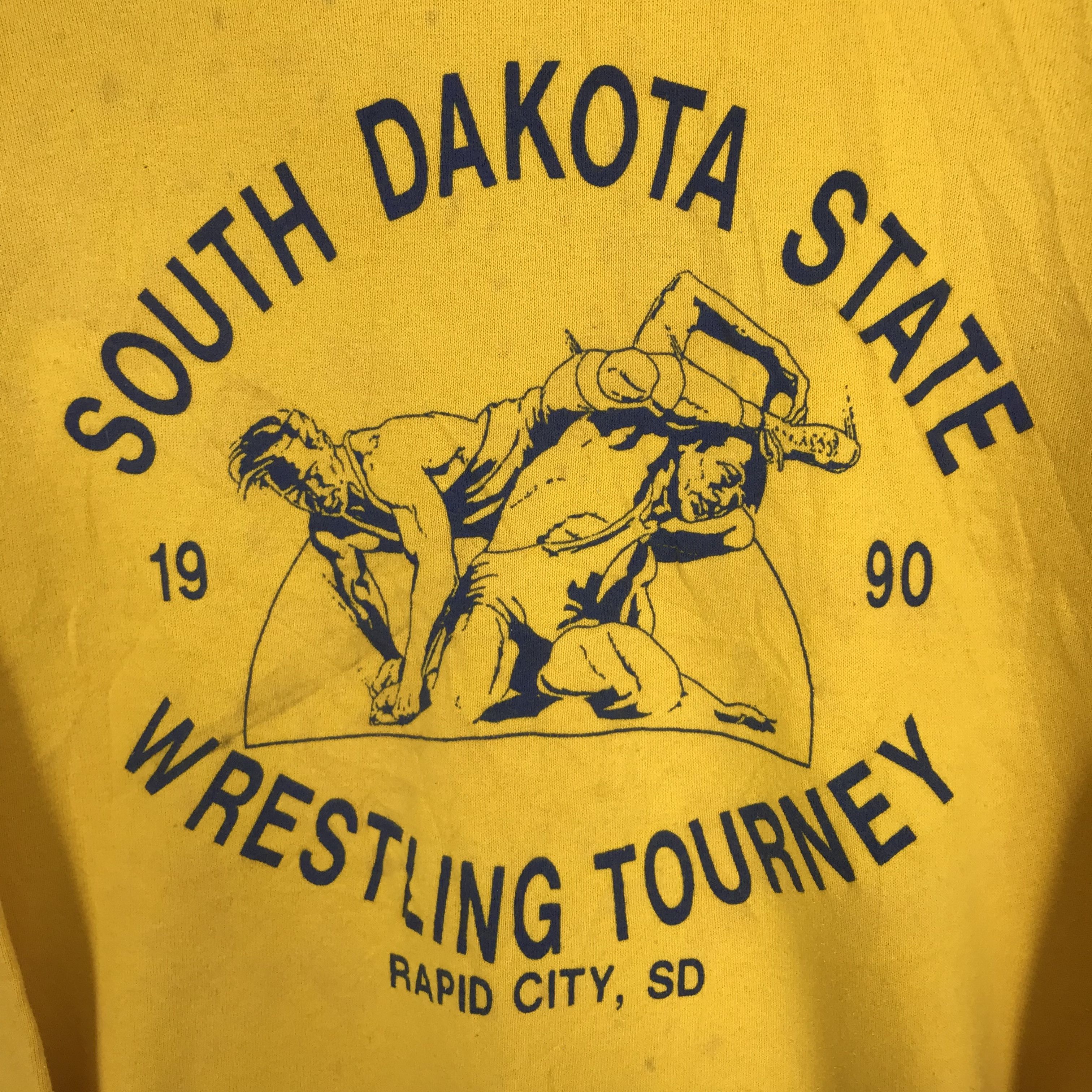 Vintage Vintage 90's Distressed South Dakota State Yellow - 317 Size US L / EU 52-54 / 3 - 4 Thumbnail