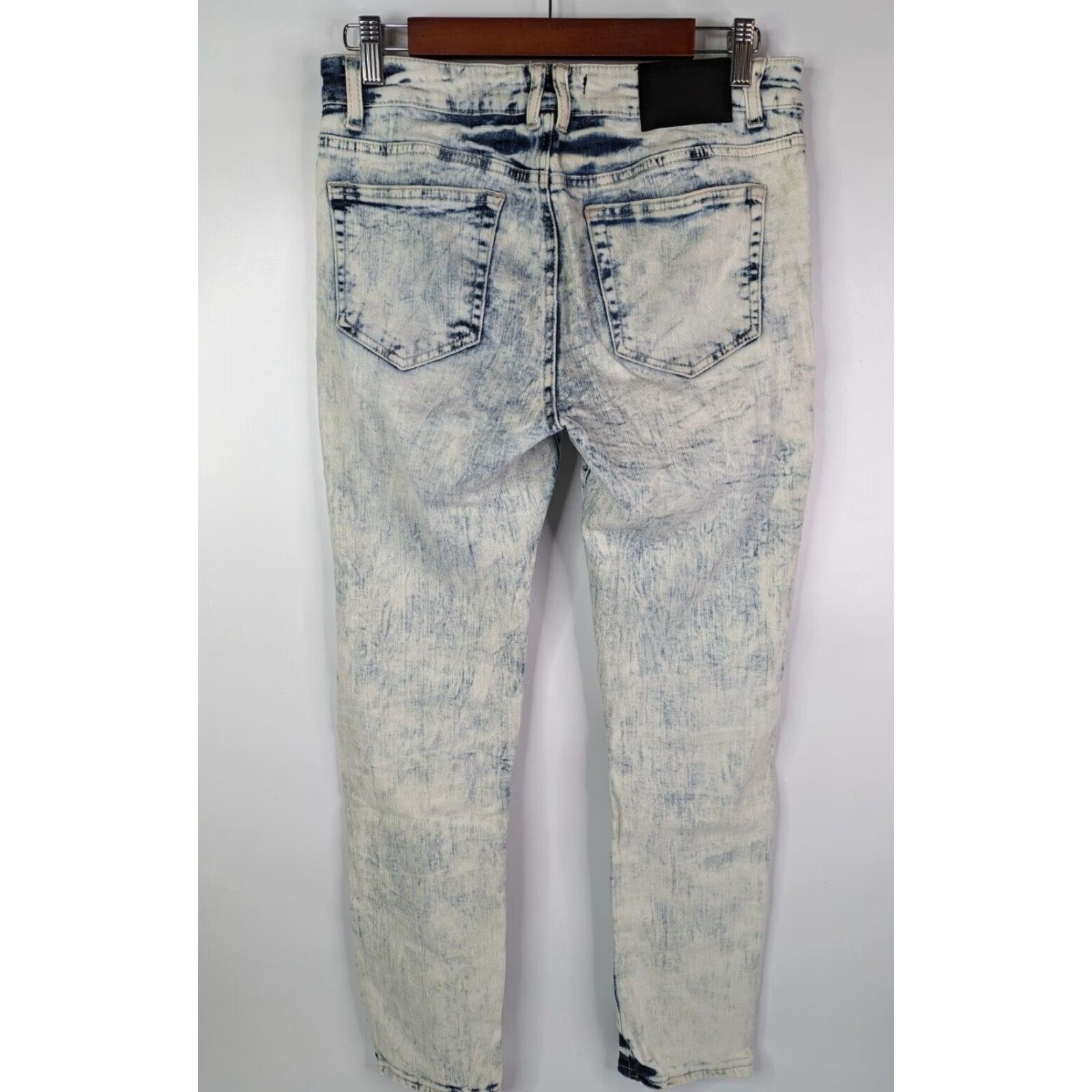 Forever 21 Forever 21 Men Jeans Slim Moto Distressed Bleached Light Wash Denim Size 30 Size US 30 / EU 46 - 5 Thumbnail