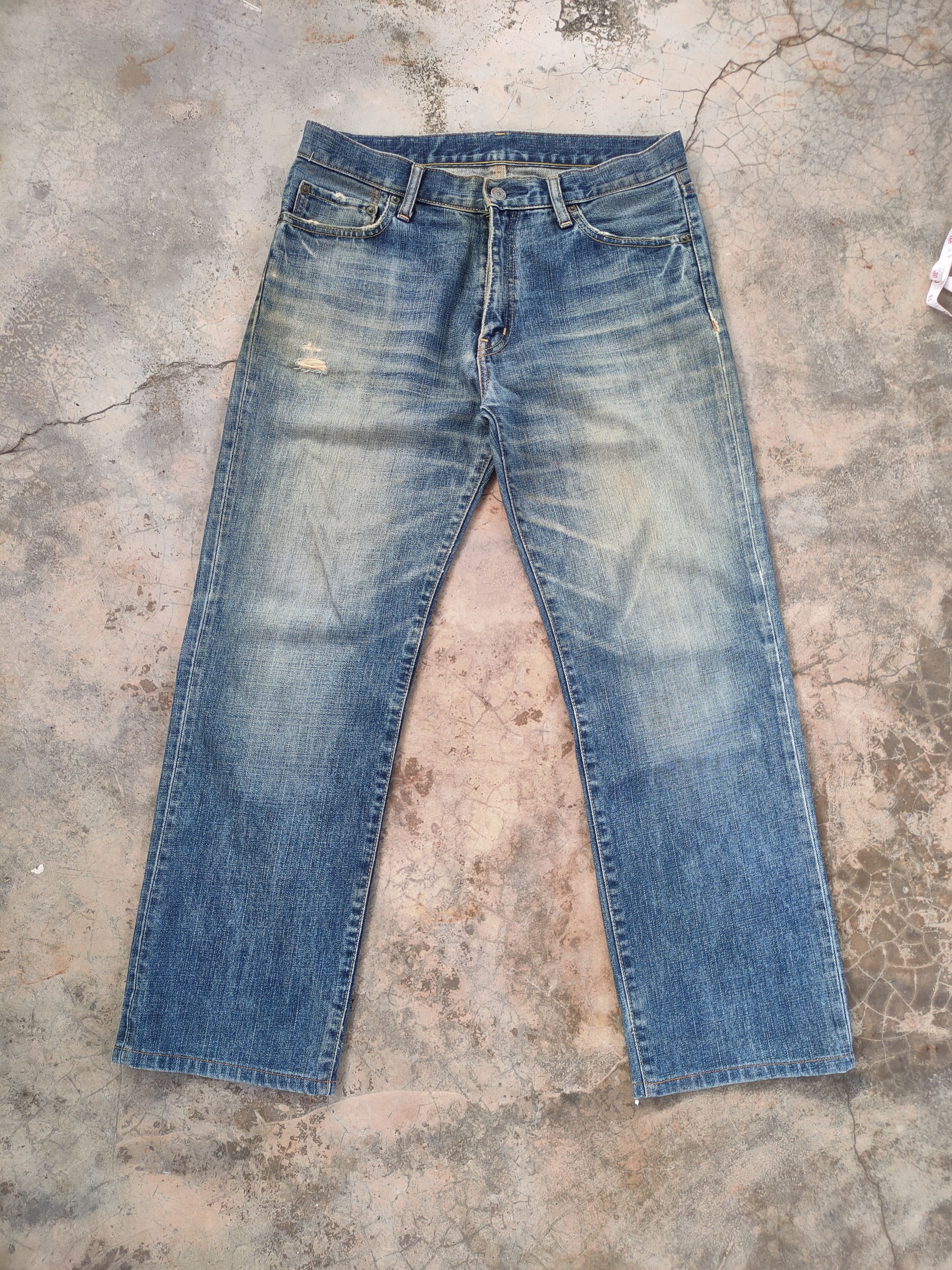 image of Distressed Denim x Vintage W32 Vintage Japanese Distressed Faded Jeans Pants in Faded Blue, Men's