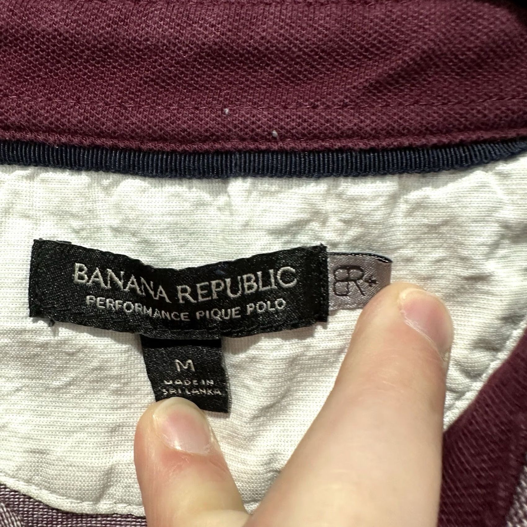 Banana Republic Banana Republic Shirt Mens M Red Burgundy Performance Pique Polo EUC Size US M / EU 48-50 / 2 - 4 Thumbnail