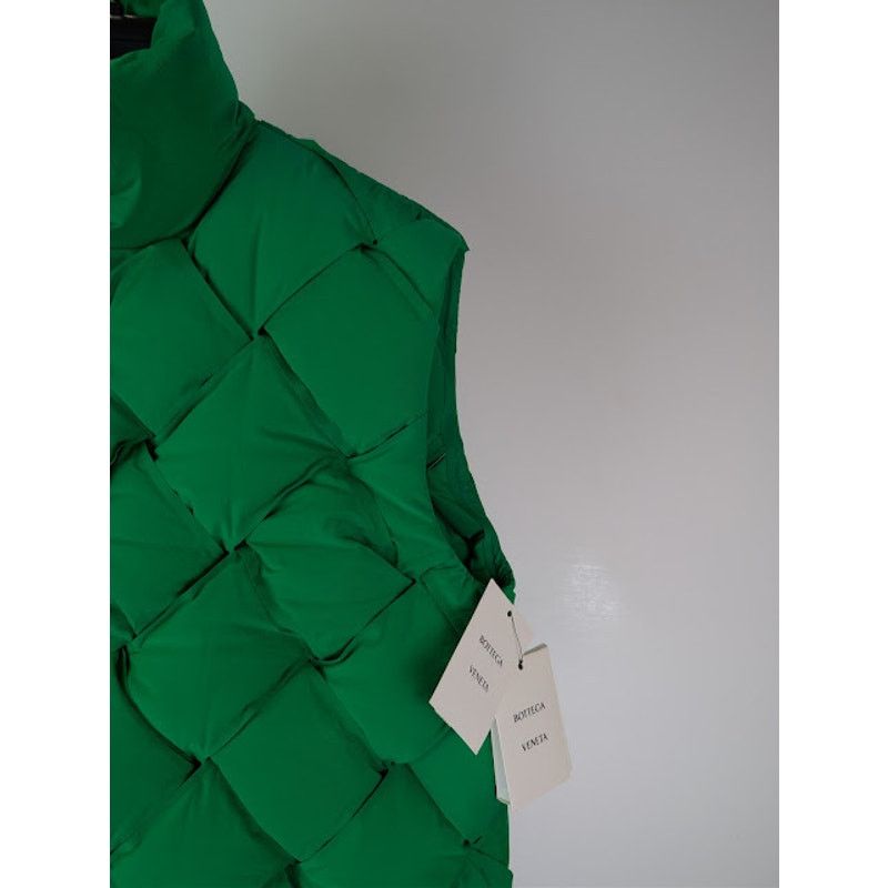 Bottega Veneta o1rshd1 Tech Nylon Vest in Parakeet Size US M / EU 48-50 / 2 - 5 Thumbnail