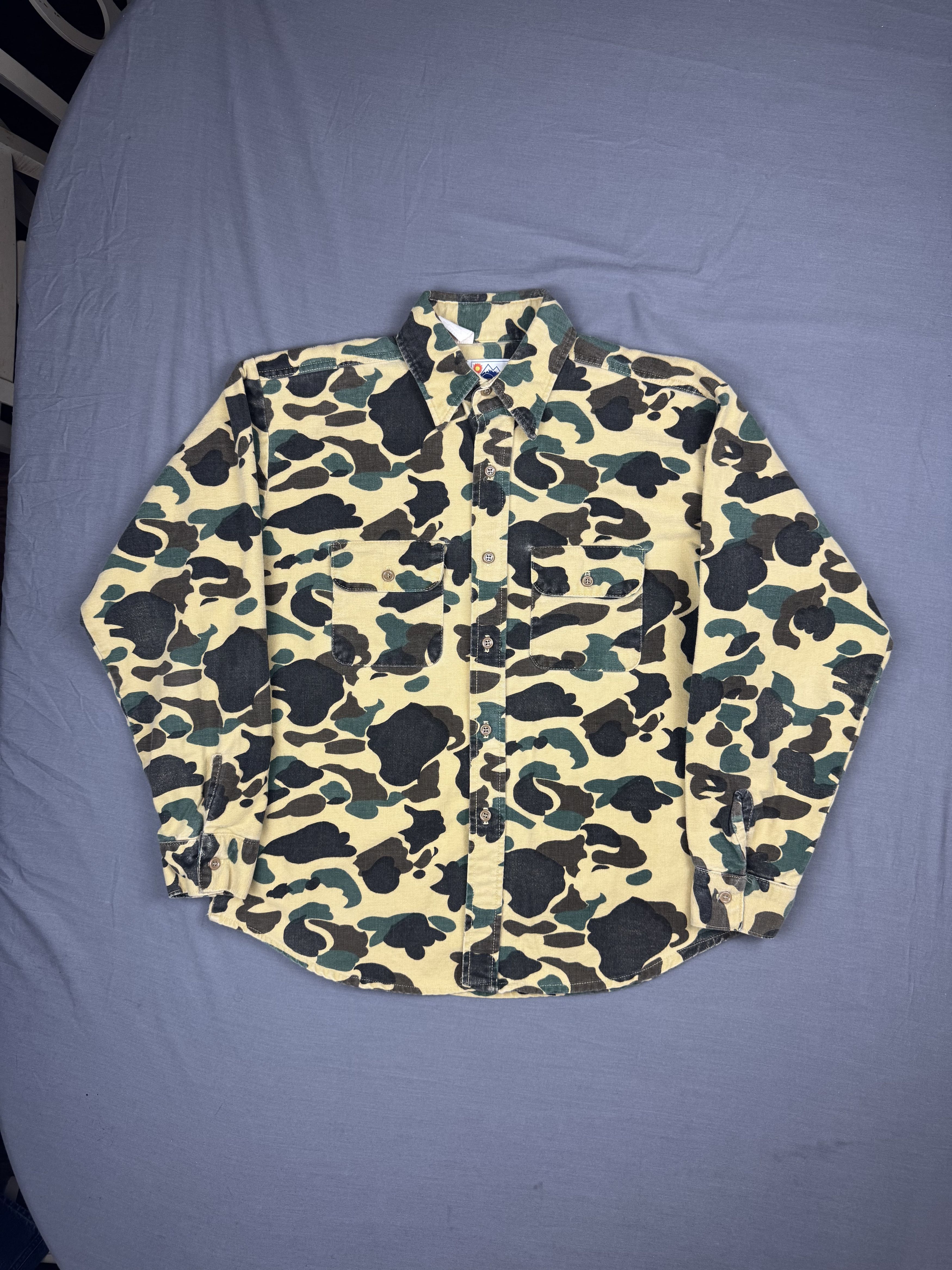 Other Vintage Duck Camo Button Down Shirt Cotton USA Made Size US M / EU 48-50 / 2 - 1 Thumbnail