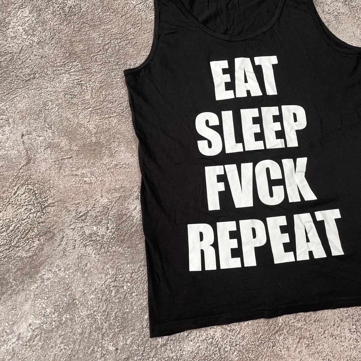 Vintage Vintage Y2K Graphic Tee Slogan Print Streetwear Punk Baggy S Size US S / EU 44-46 / 1 - 3 Thumbnail