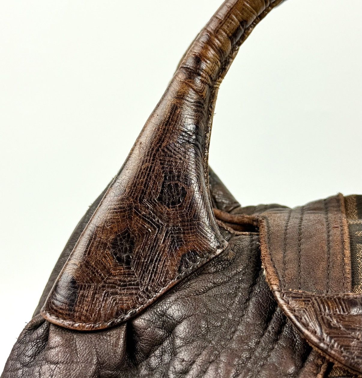 Fendi Fendi - 2000’s - Tortoise - FF - Tabacco - Zucca - Small Spy Size ONE SIZE - 8 Thumbnail