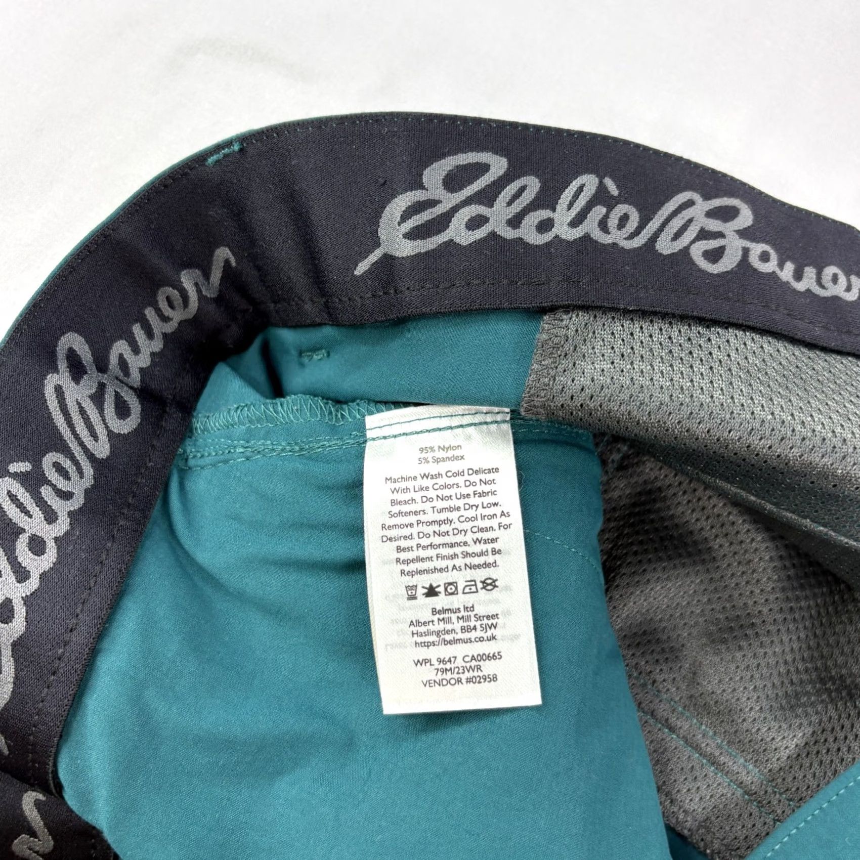 Eddie Bauer VINTAGE Eddie Bauer Shorts Men 46 Blue Horizon Guide Wander Stretch Hiking NEW Size US 30 / EU 46 - 4 Thumbnail