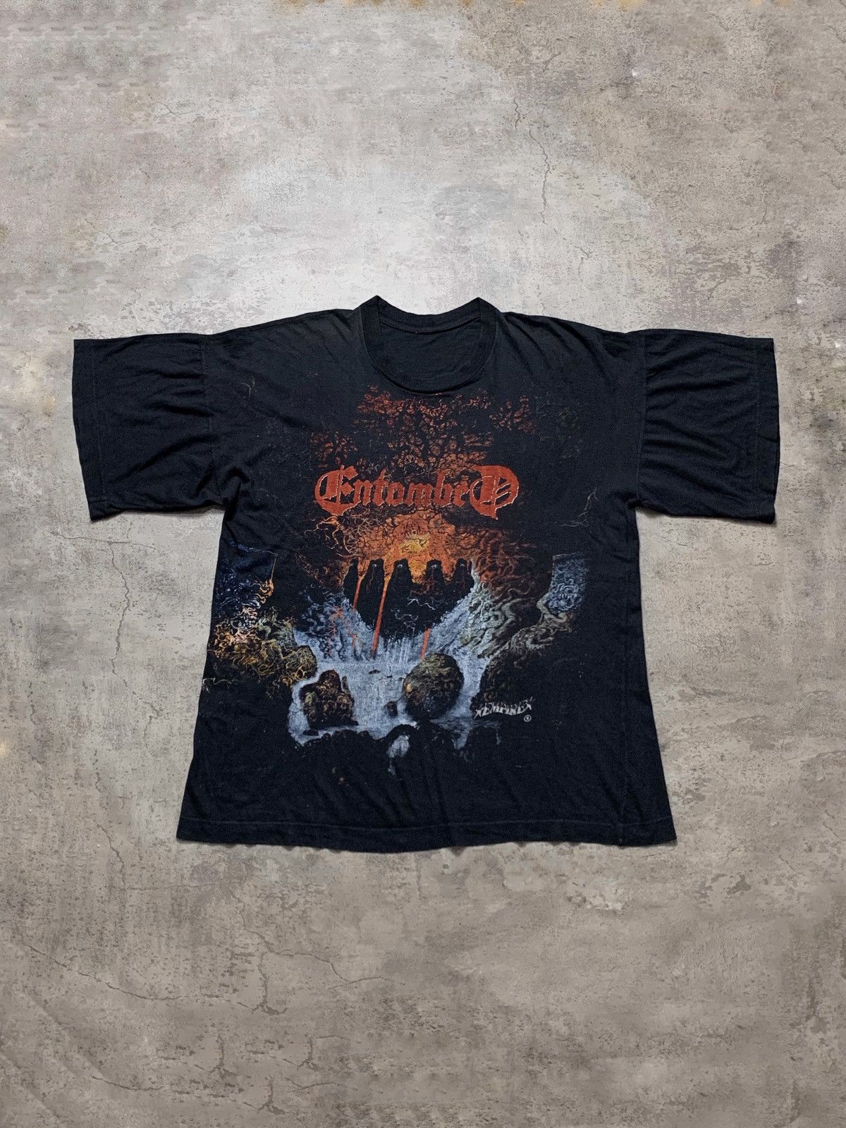 Band Tees 90s Entombed Empire Vintage Death Metal Band Tee Size US L / EU 52-54 / 3 - 1 Thumbnail