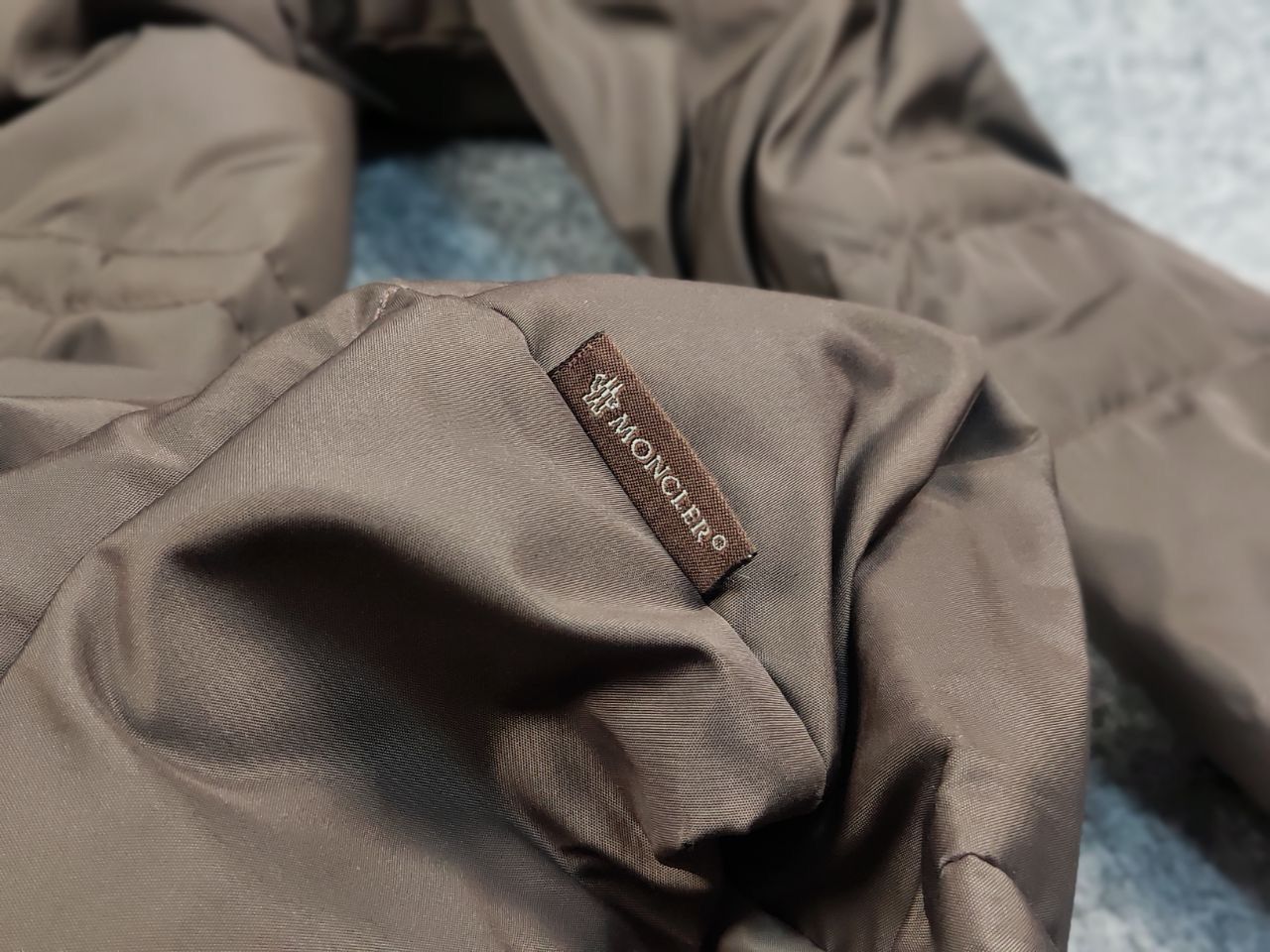 Moncler Vintage Moncler Down Puffer quality Brown Women's Jacket Size L / US 10 / IT 46 - 22 Thumbnail