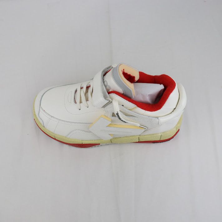 o1rshd1 Low Top Puzzle Couture Sneakers in White/Red