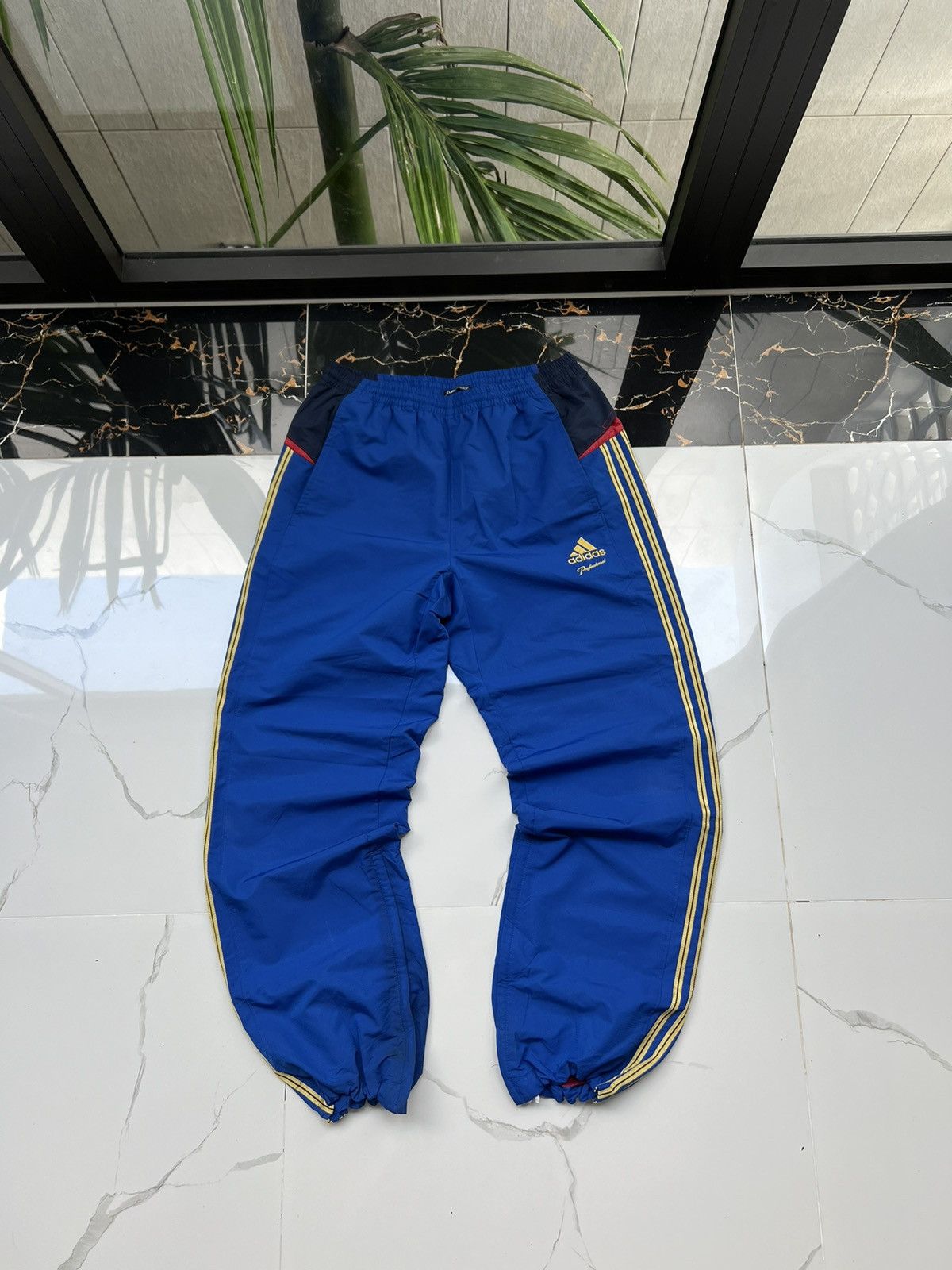 90's ADIDAS CLIMAPROOF PROFESSIONAL RARE BAGGY TRACK PANTS