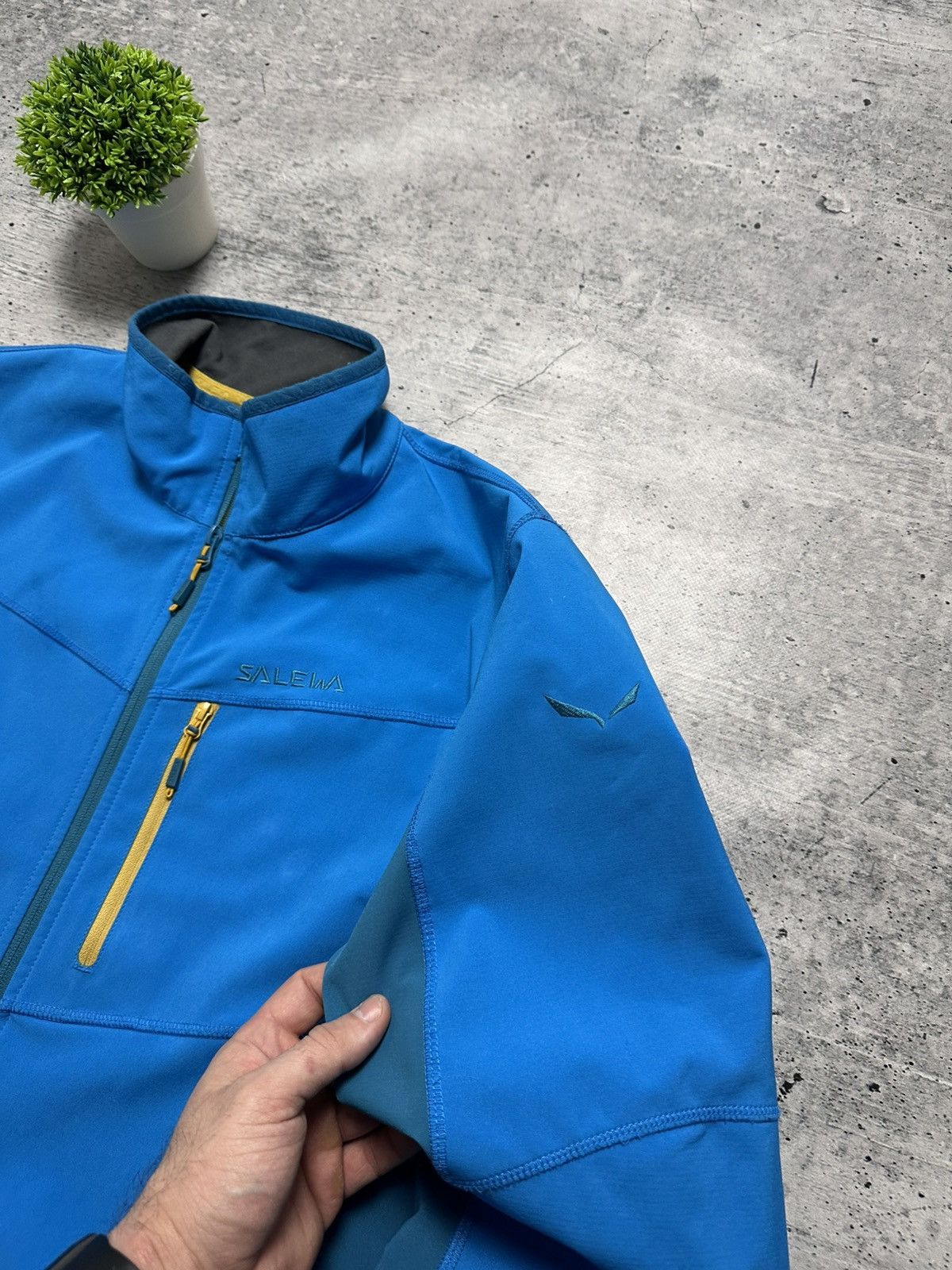 SALEWA Salewa Geisler Softshell Hiking Outdoor Ski Gorpcore Jacket Size US XL / EU 56 / 4 - 5 Thumbnail