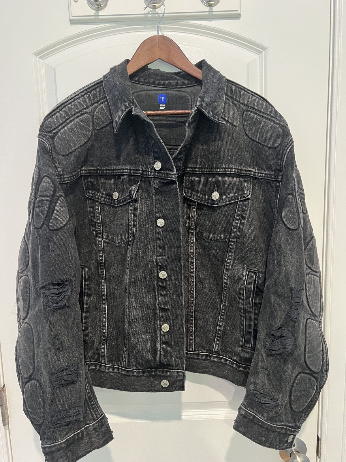 Gap × Kanye West YEEZY GAP ADULT BLACK DENIM JACKET | Grailed