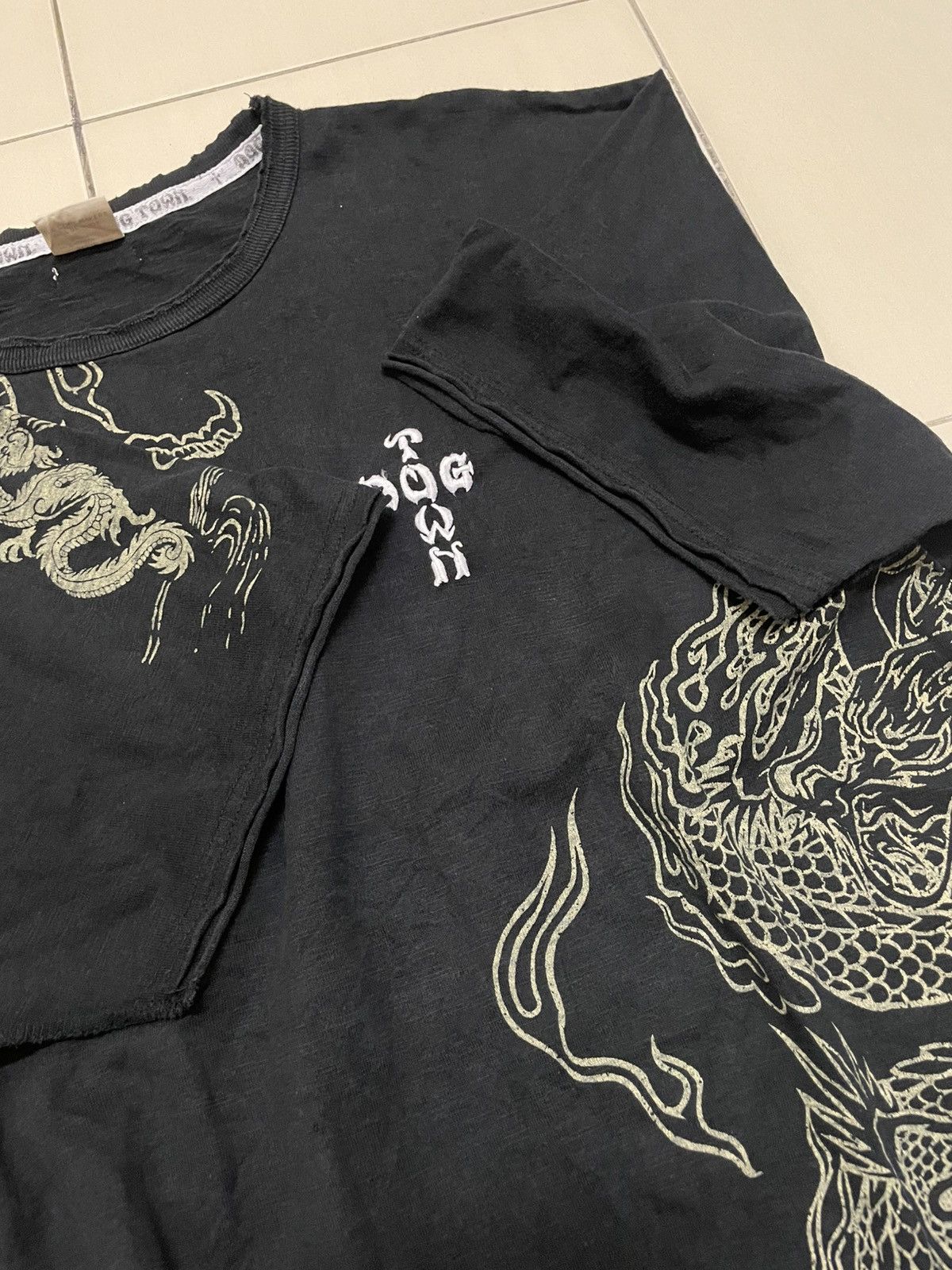 Dogtown Dog Town Black Dragon Tshirt Size US XL / EU 56 / 4 - 4 Thumbnail