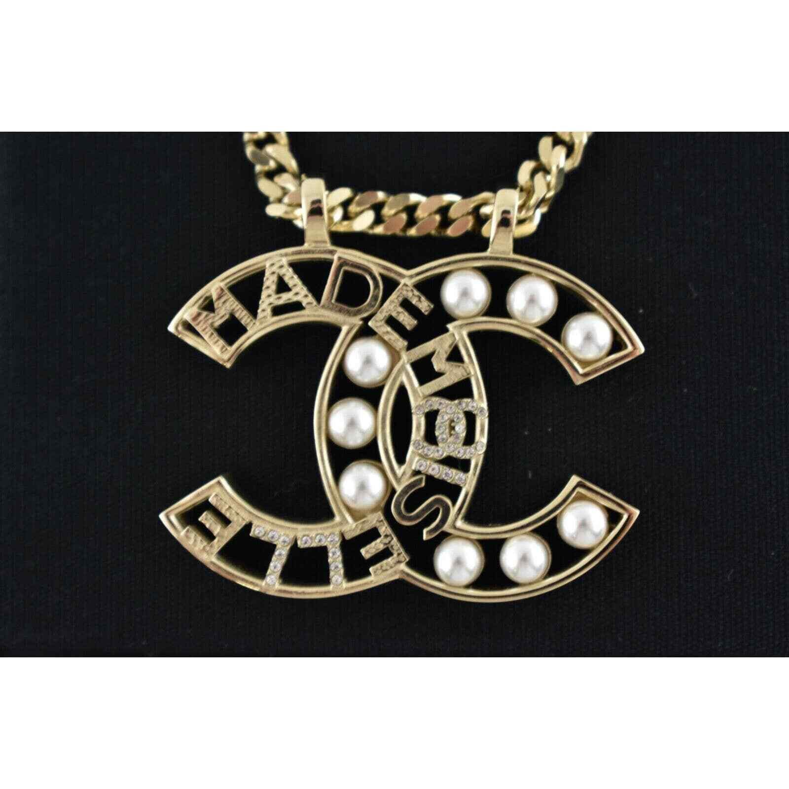 Chanel Chanel 22P Gold Metal Pearl Mademoiselle Pendant Necklace Size ONE SIZE - 6 Thumbnail