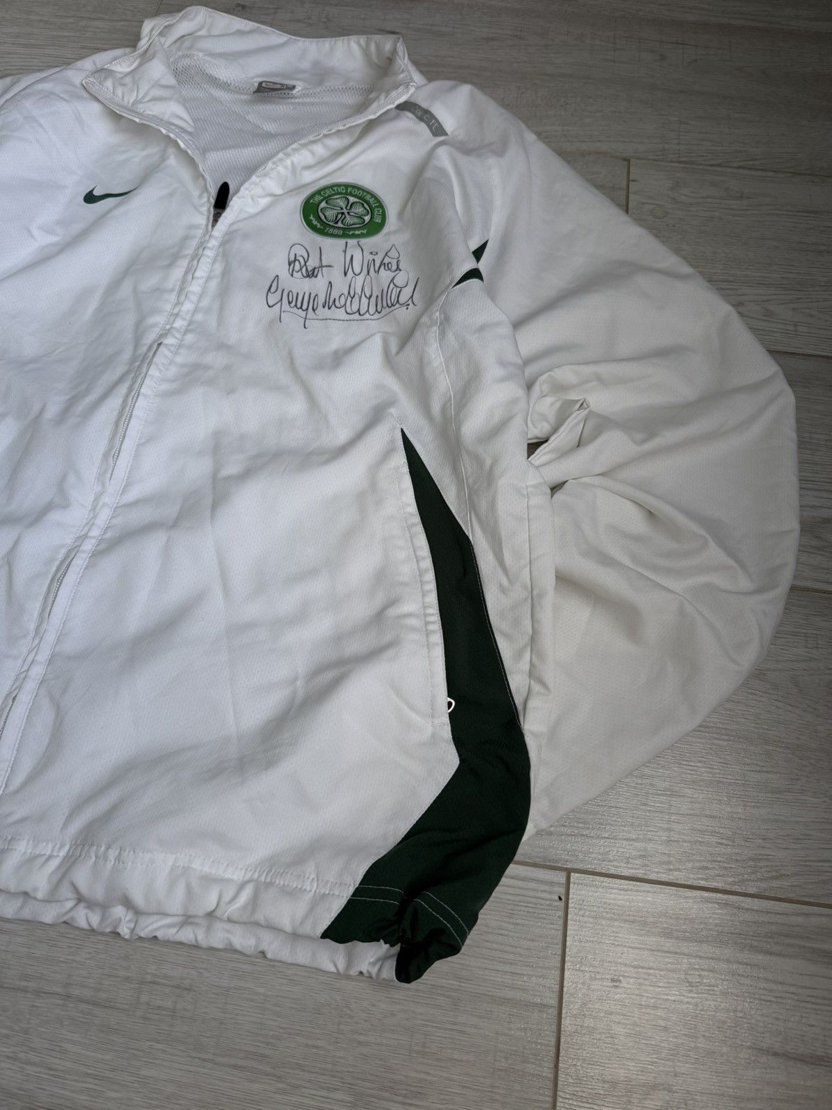 Nike × Vintage Vintage Nike Soccer Jersey jacket Celtic George McCluskey Size US XL / EU 56 / 4 - 2 Thumbnail